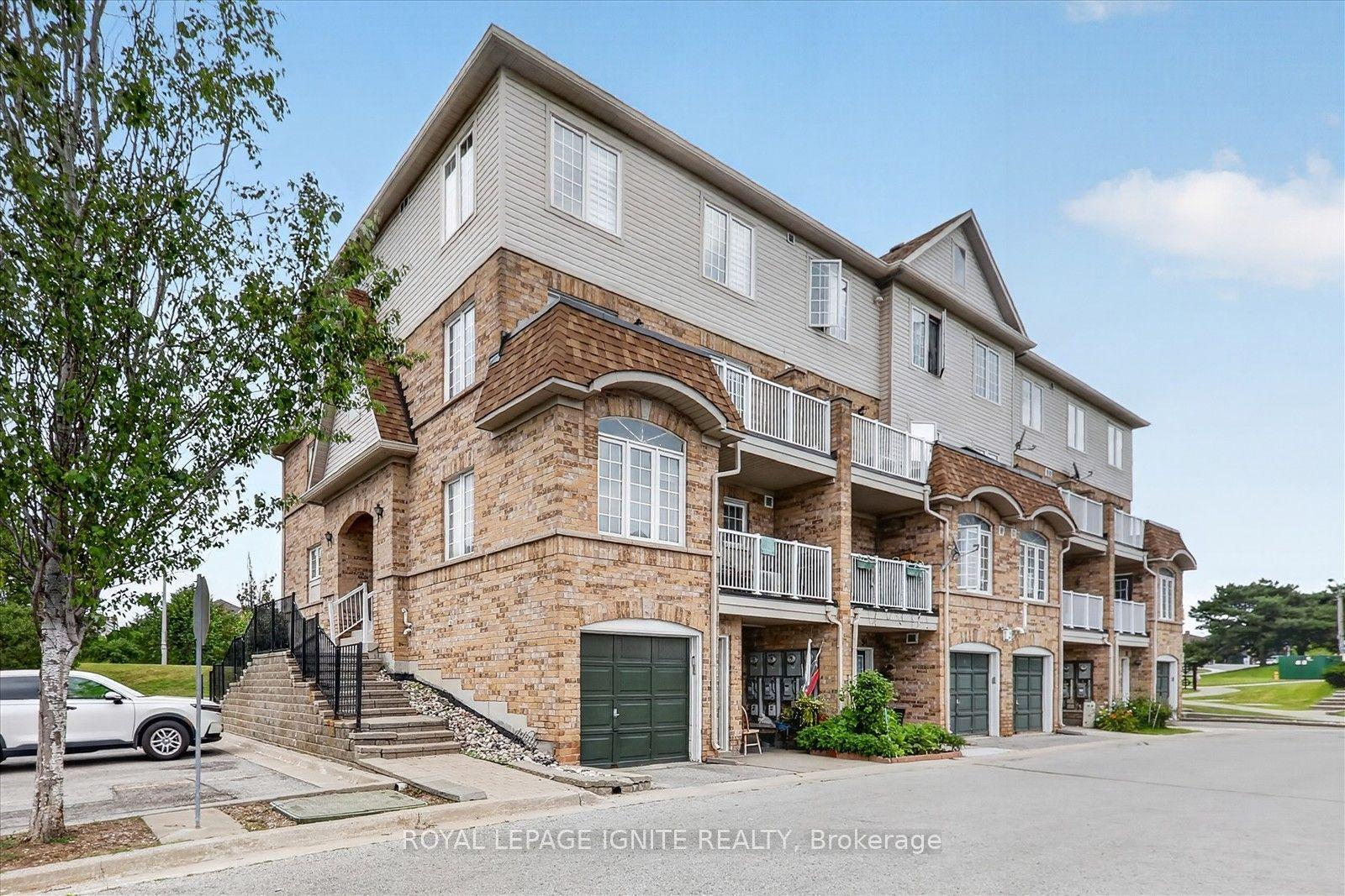 200 Mclevin Avenue 90 #90, Toronto — Condo Town for sale, photo 1