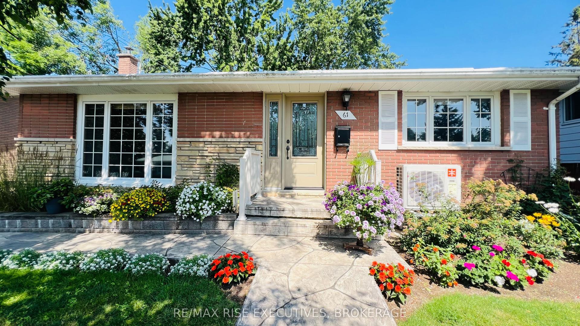 61 Conacher Drive, Kingston — Detached for sale, photo 1