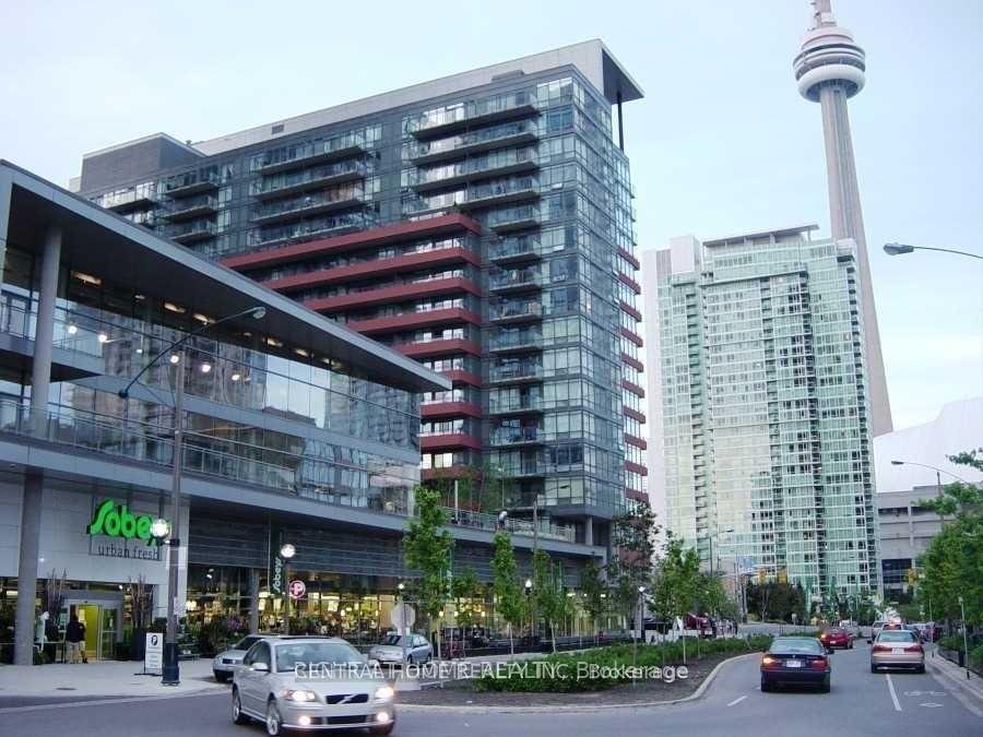 4K Spadina Avenue W 729 #729 — photo 1