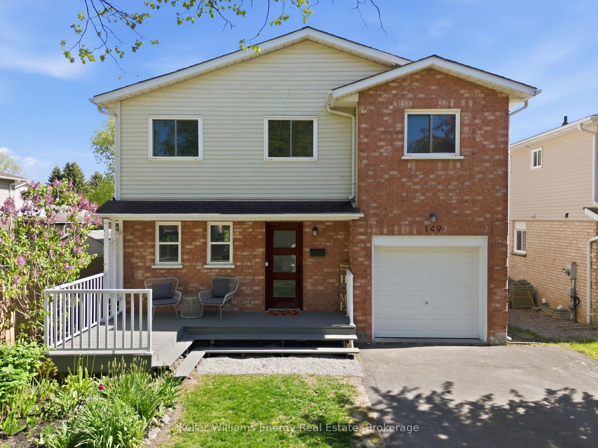 149 Andrew Street — photo 1