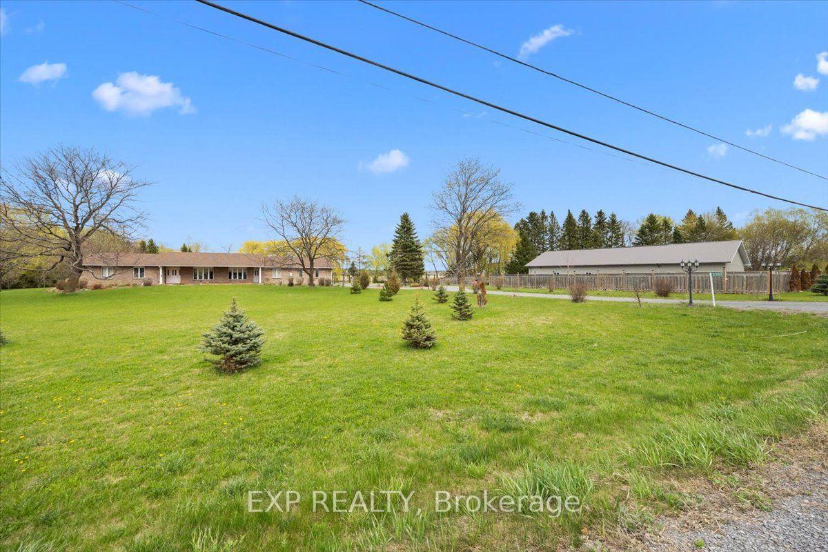 3382 Carp Road — photo 1