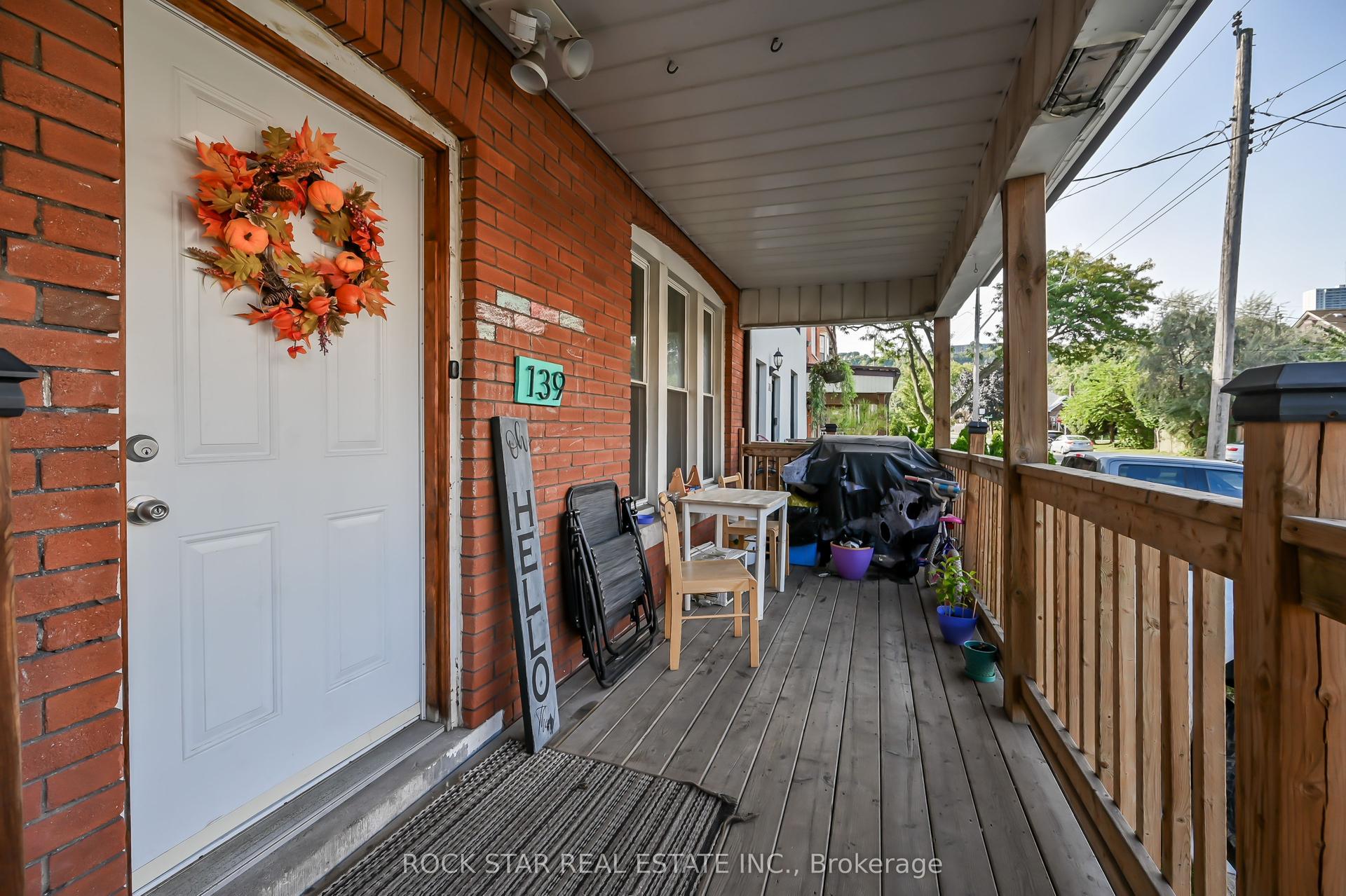 139 Balsam Avenue S, Hamilton — Detached for sale, photo 1