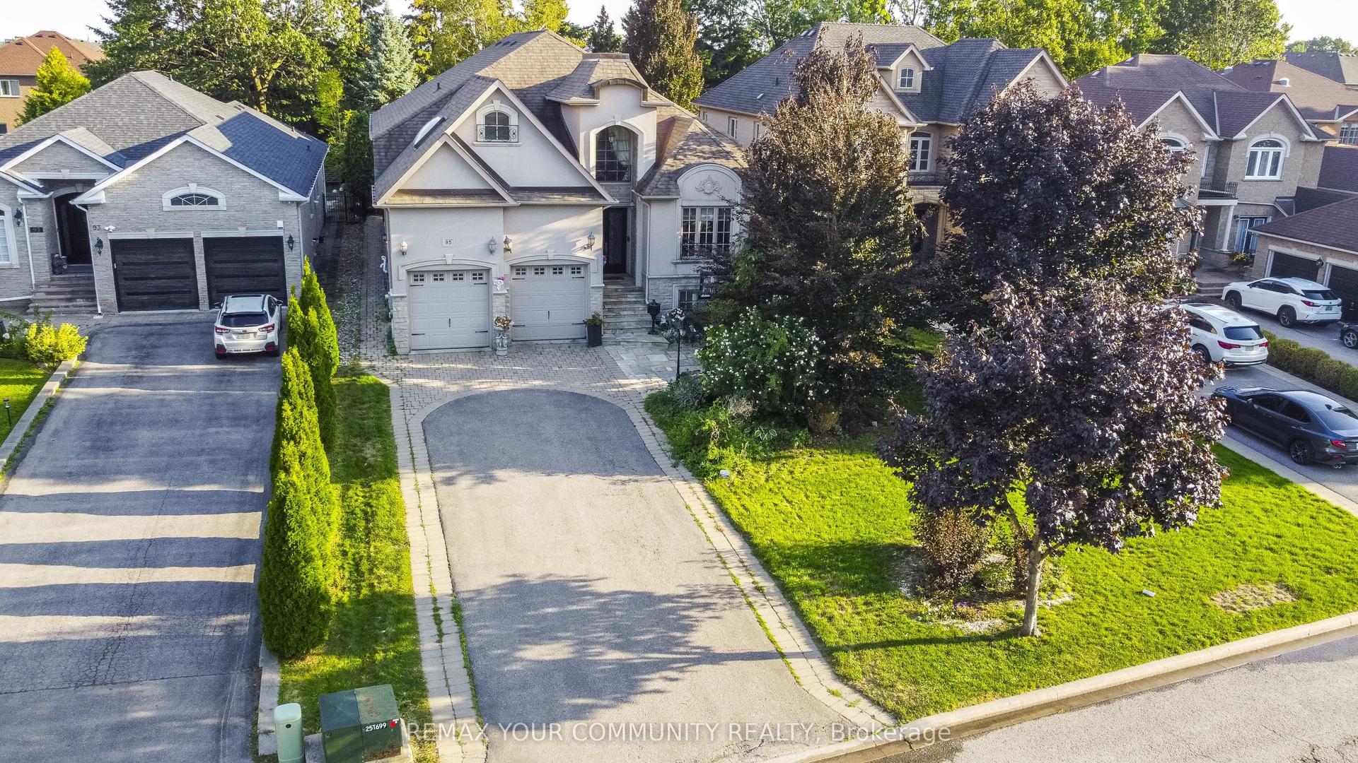 95 Naughton Drive — photo 1
