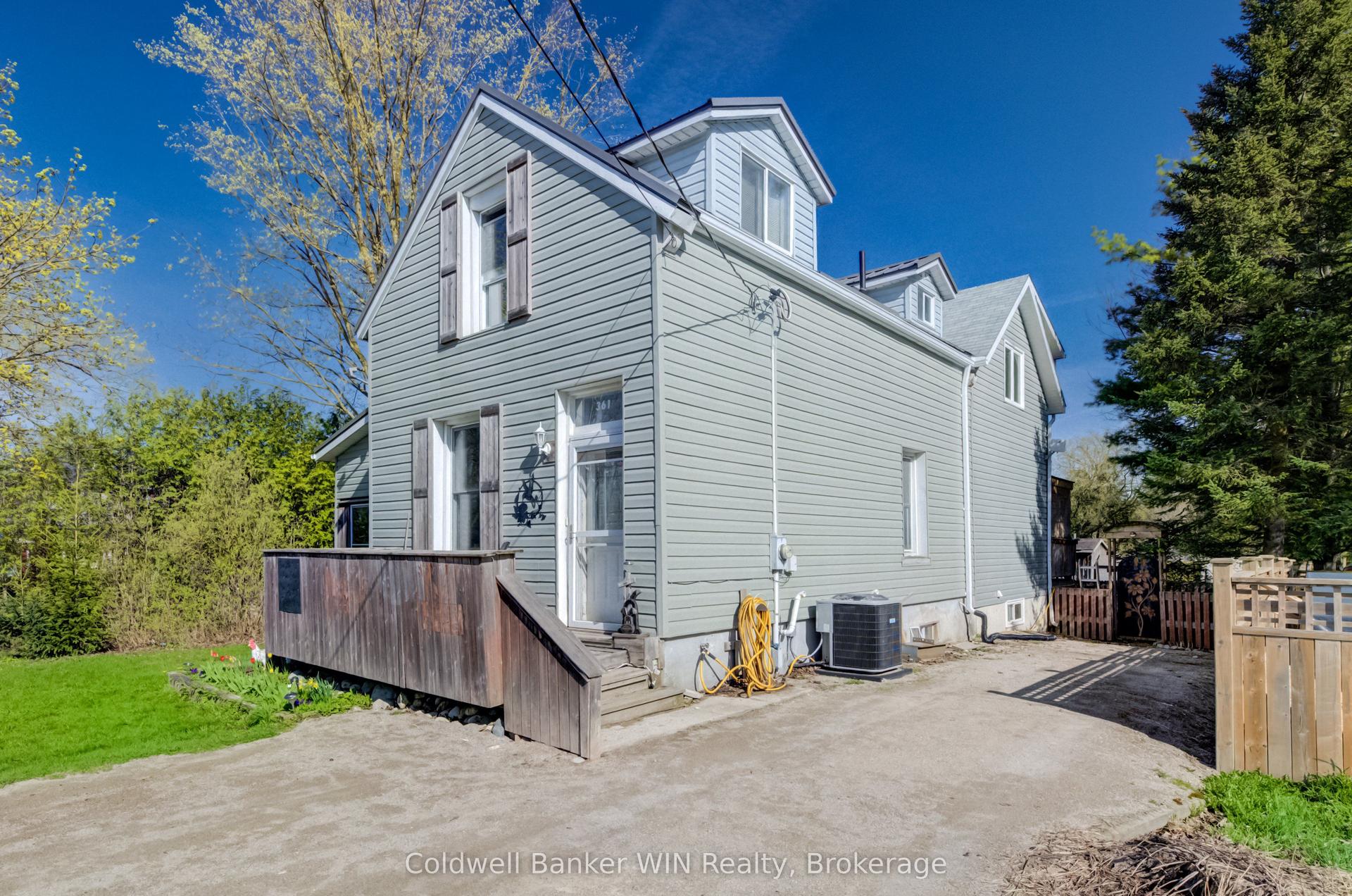 361 Waterloo Street — photo 1