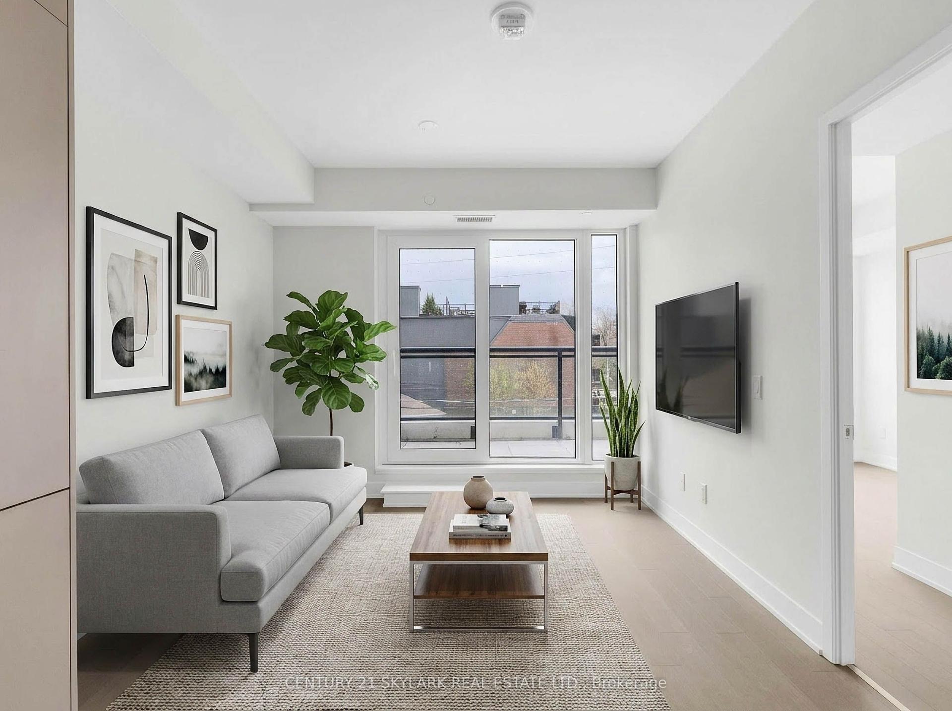 322 Dupont Street 204 #204 — photo 1