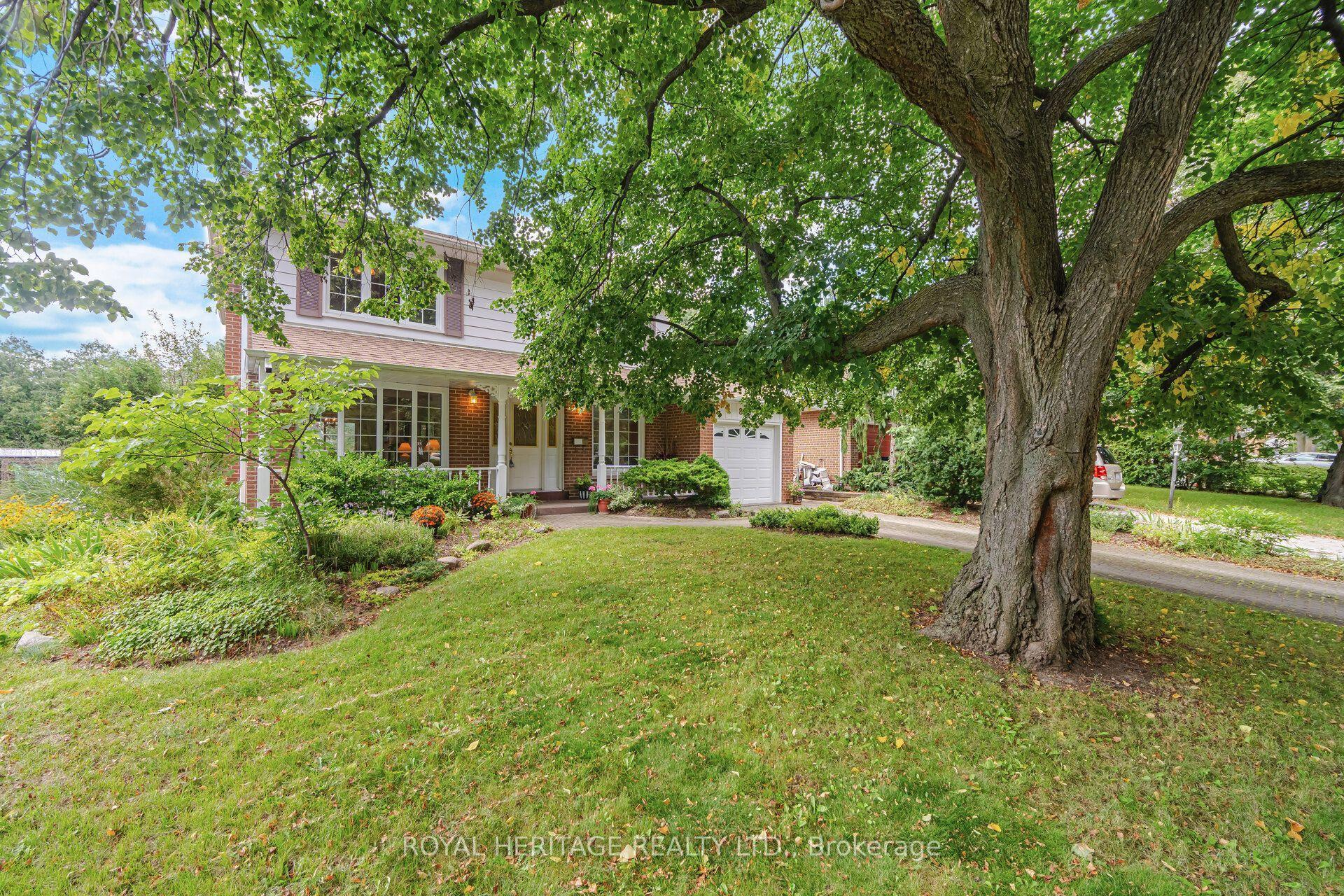 81 Tidefall Drive, Toronto — Detached for sale, photo 1