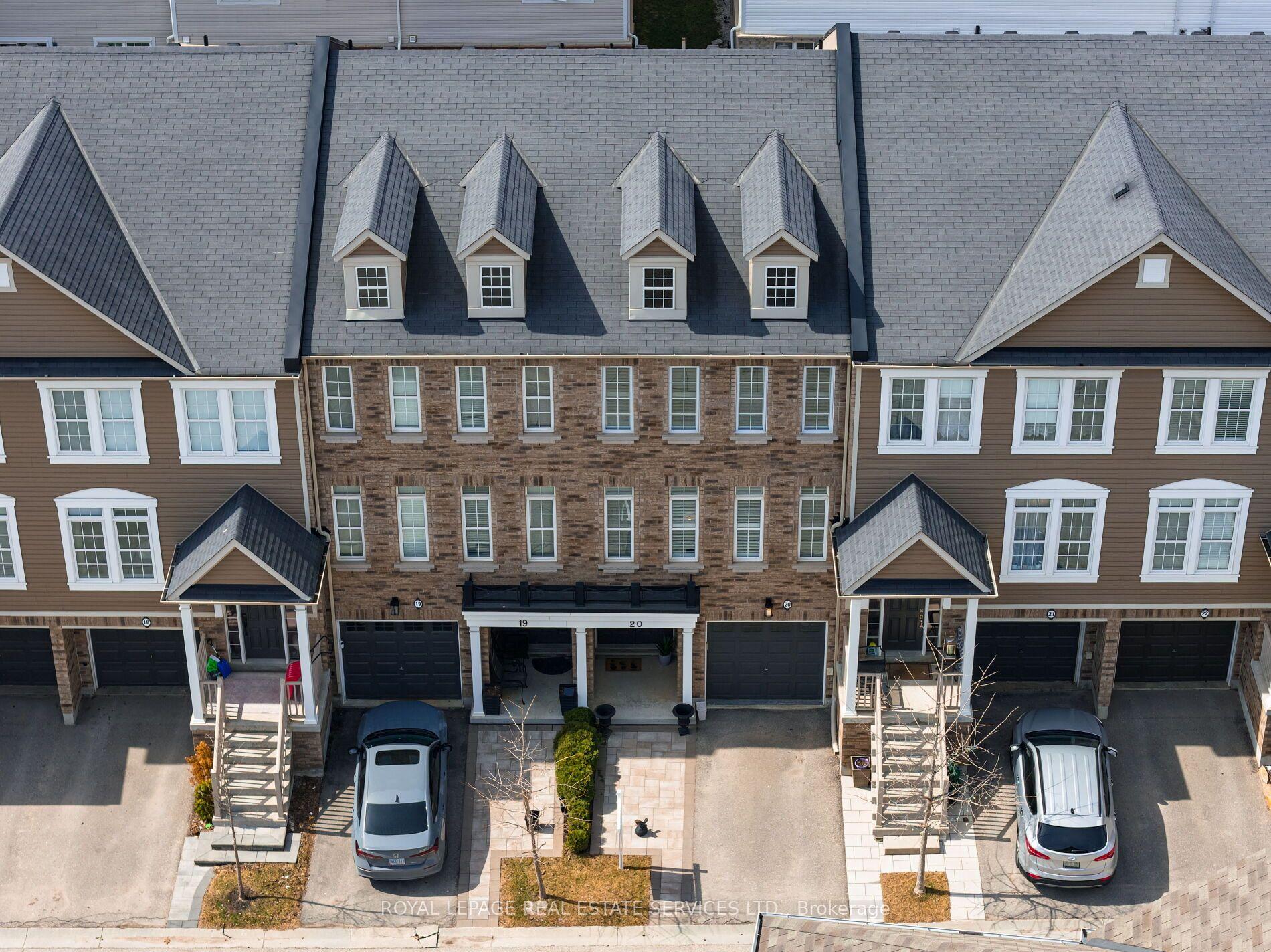 4823 Thomas Alton Boulevard 20 #20, Burlington — Condo Town for sale, photo 1