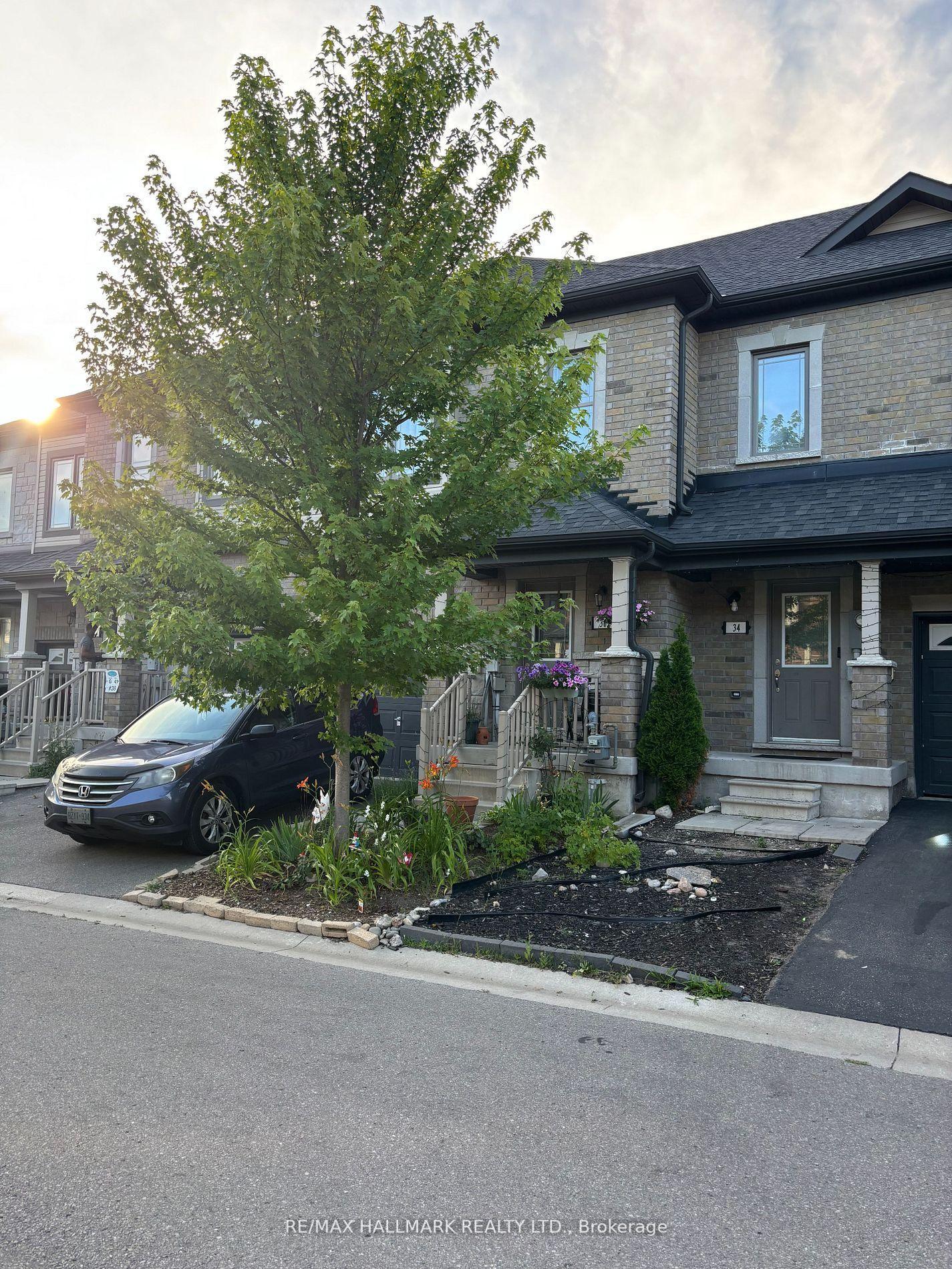 36 Deneb Street, Barrie — Townhouse for sale, photo 1