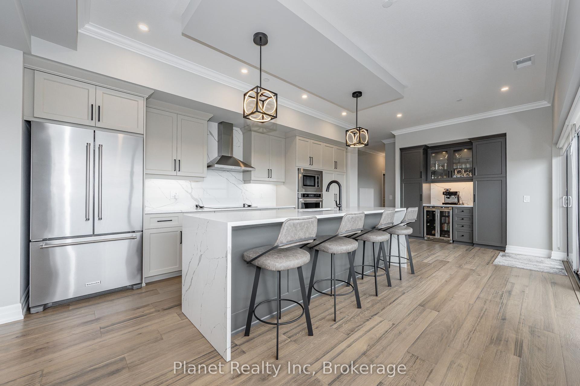 1880 Gordon Street 1401 #1401 — photo 1