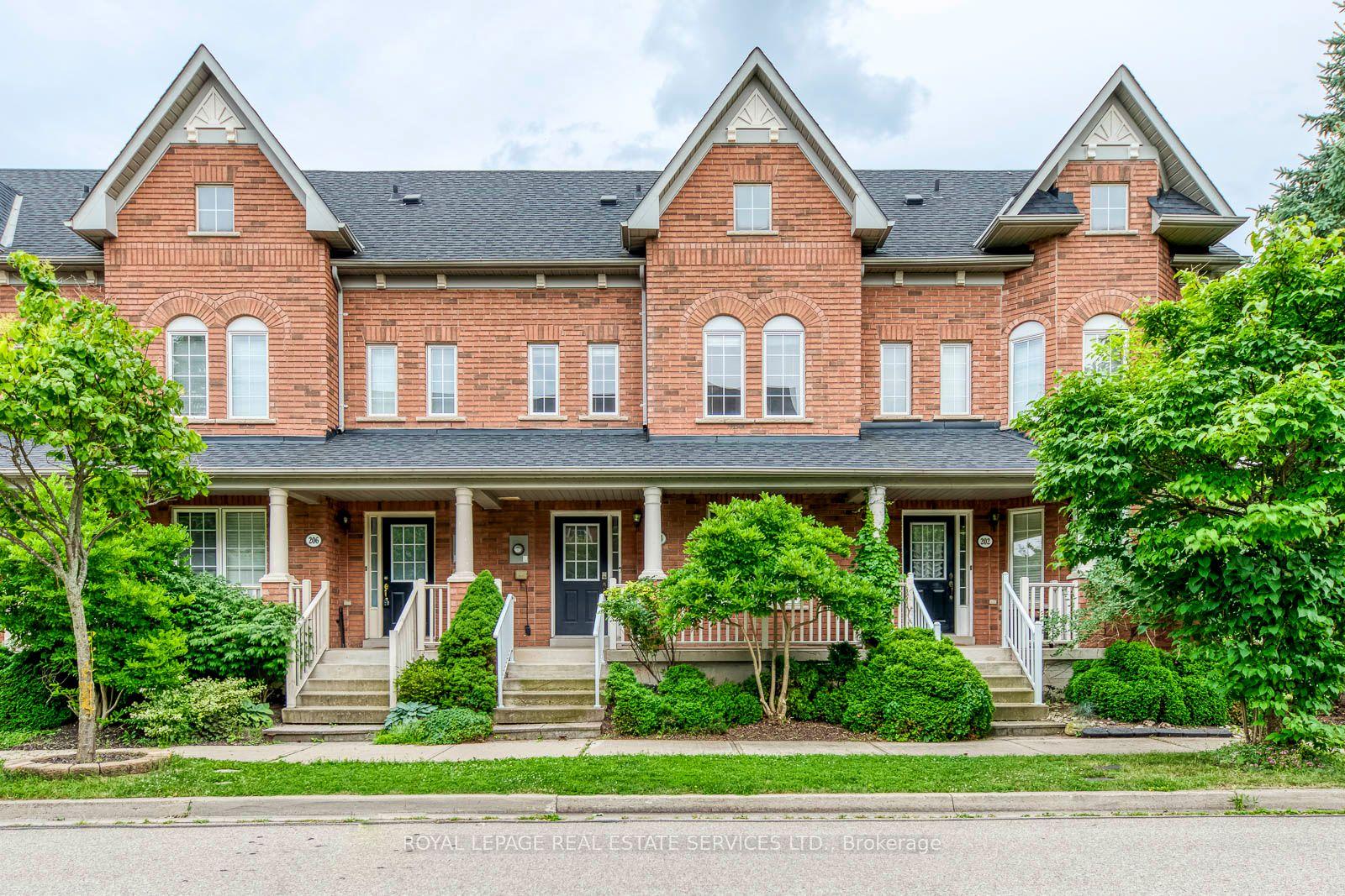 204 Roxton Road — photo 1