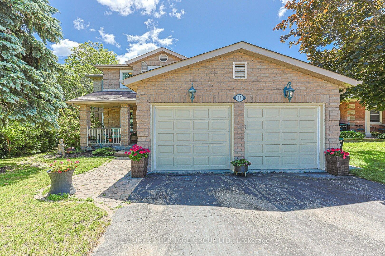 12 Gres Court — photo 1