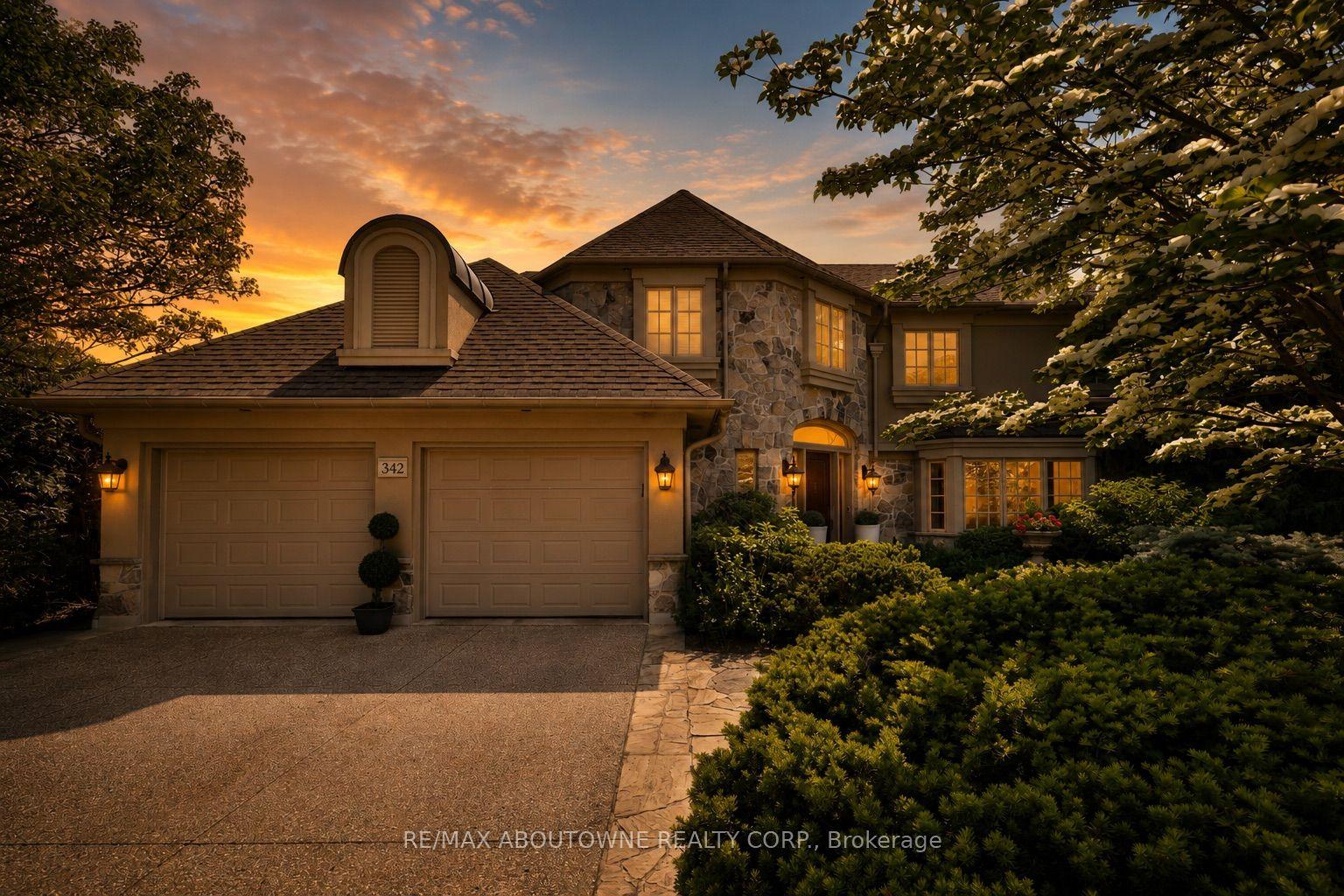342 Pomona Avenue, Burlington — Detached for sale, photo 1
