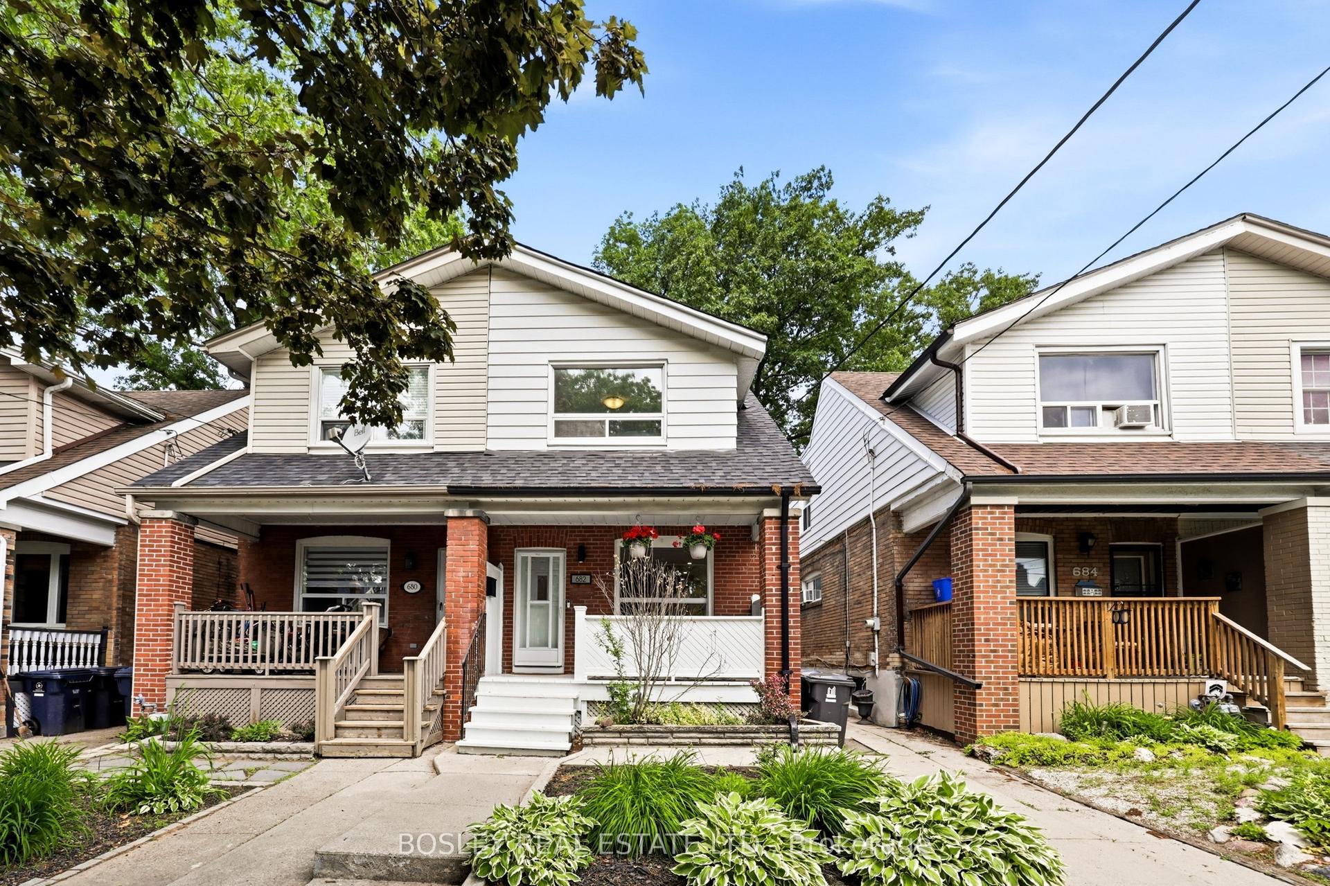 682 Milverton Boulevard — photo 1