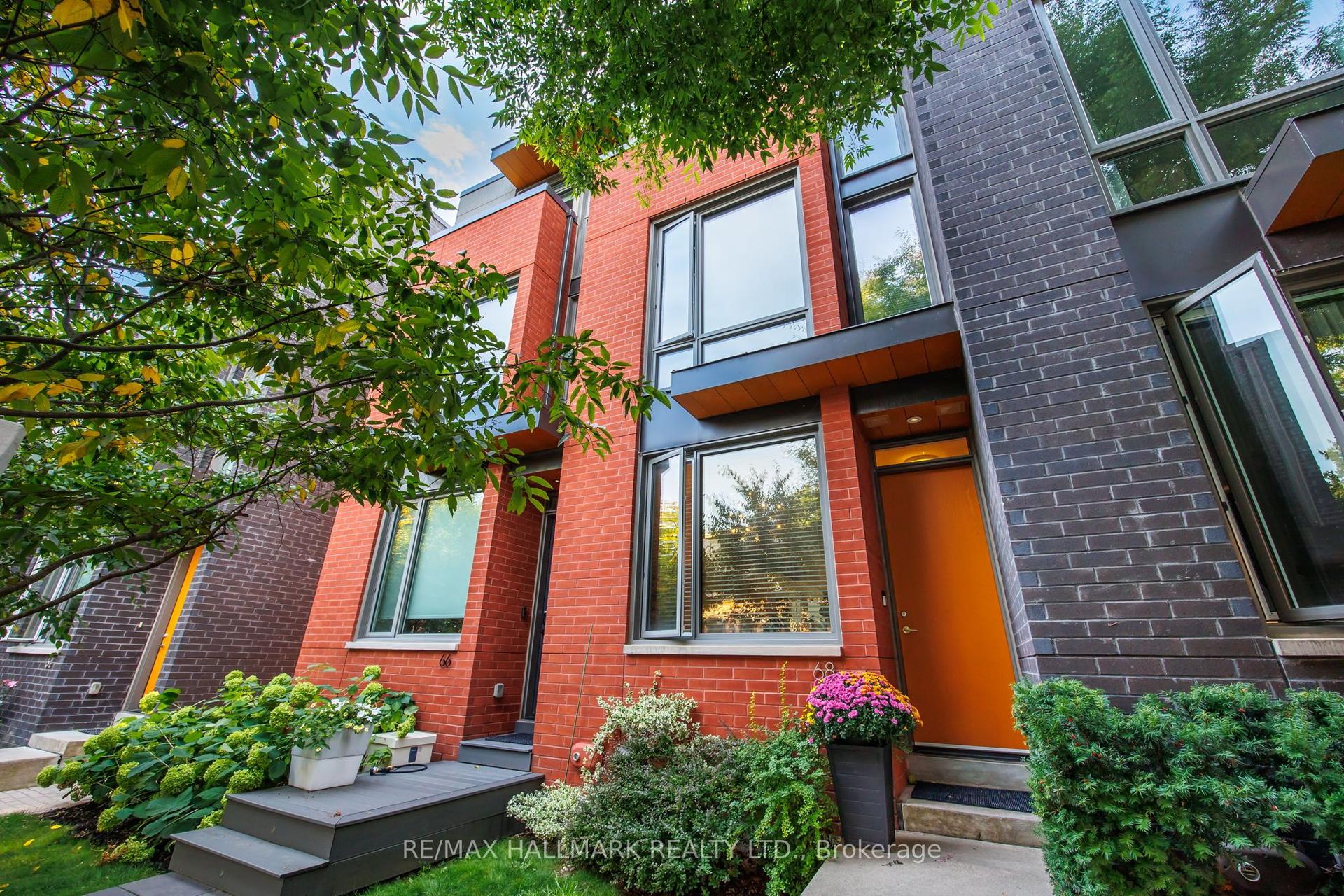 68 Boulton Avenue, Toronto — Townhouse for sale, photo 1