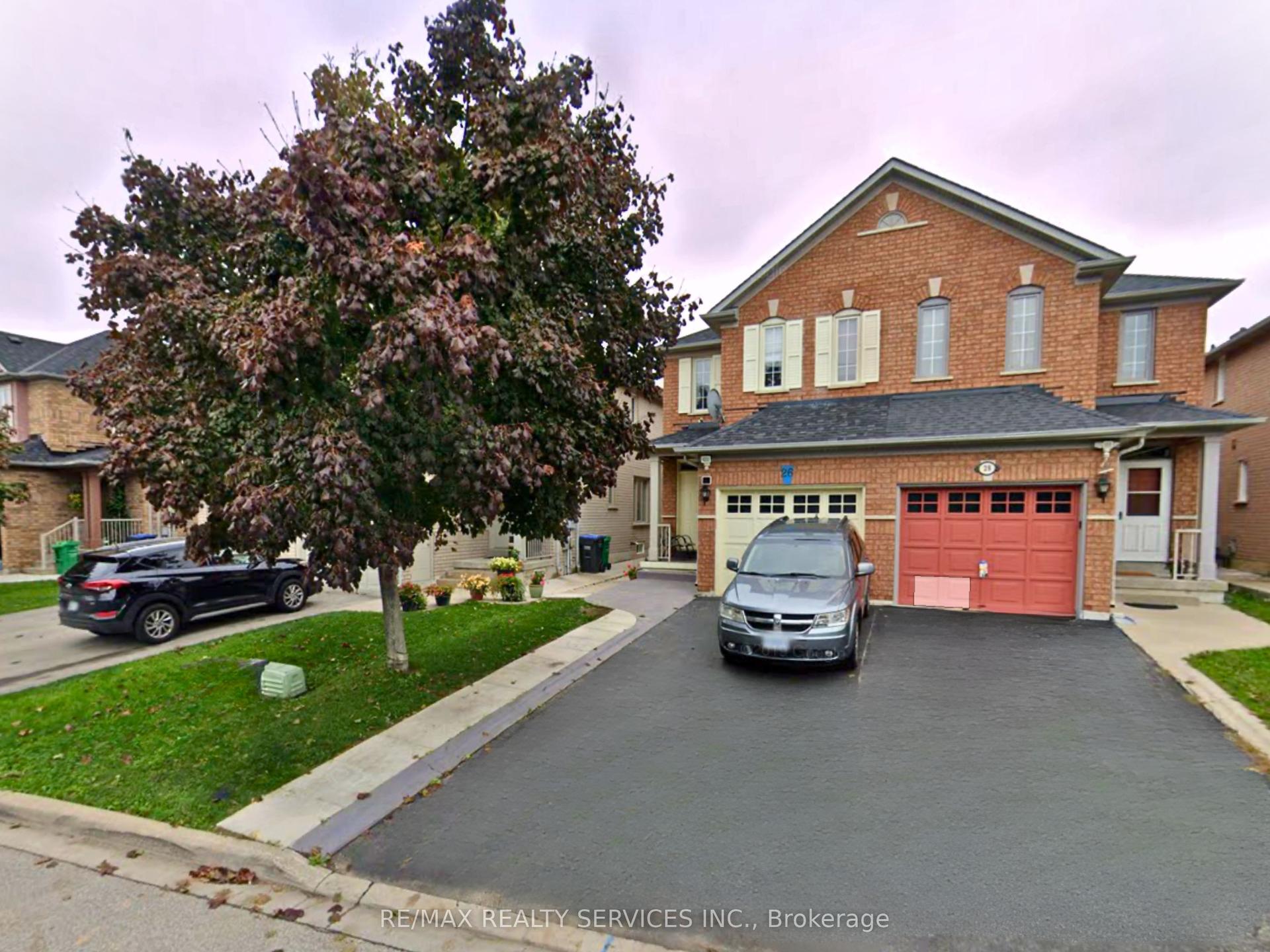 26 Penguin Lane, Brampton — Semi-Detached for lease, photo 1