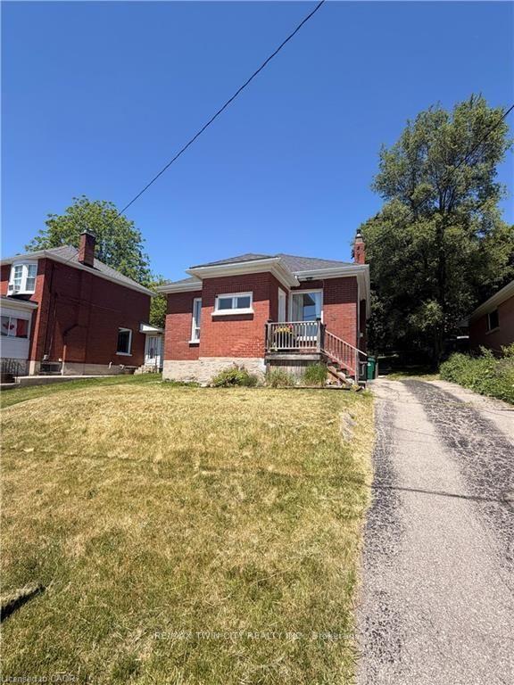 19 Paisley Heights — photo 1