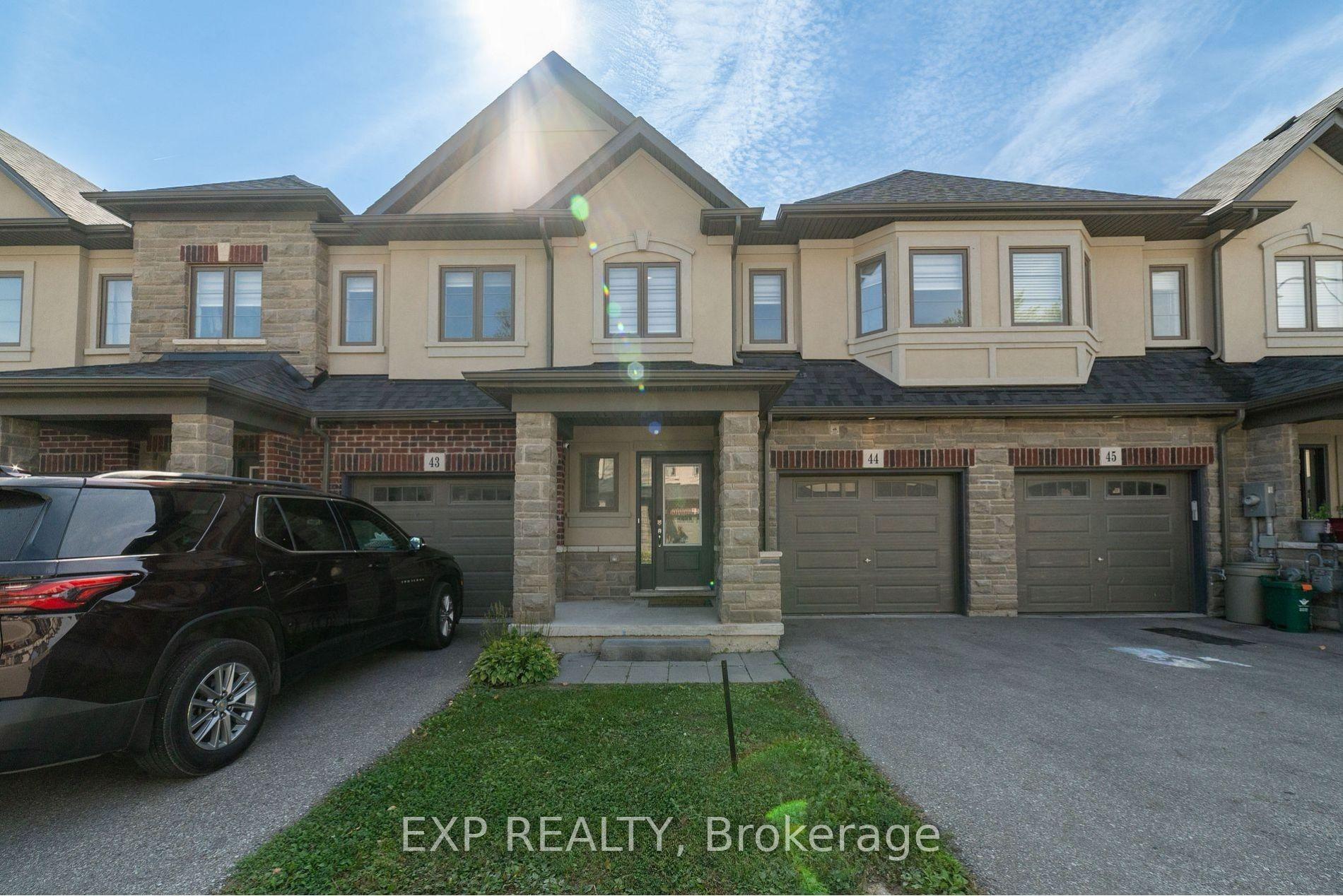 324 Equestrian Way 44 (Main) #44 (Main), Cambridge — Townhouse for lease, photo 1