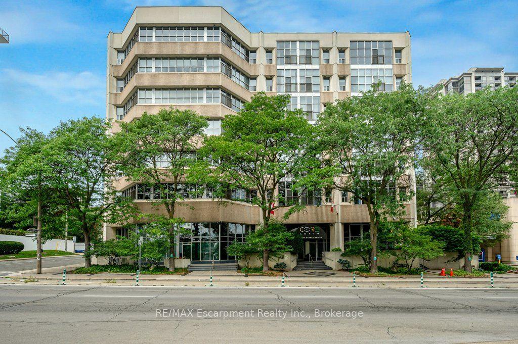 66 Bay Street S 107 #107, Hamilton — Condo for sale, photo 1