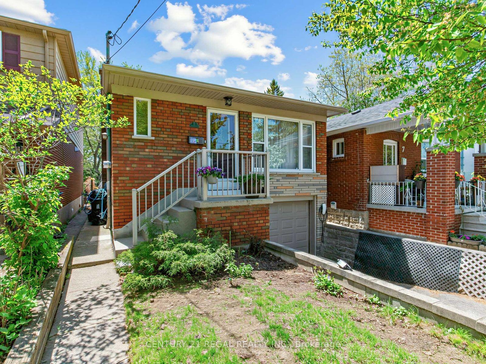 9 Craiglee Drive — photo 1