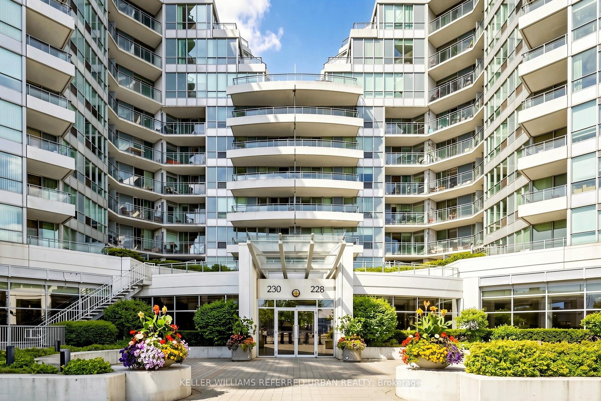 230 Queens Quay W 2325 #2325 — photo 1