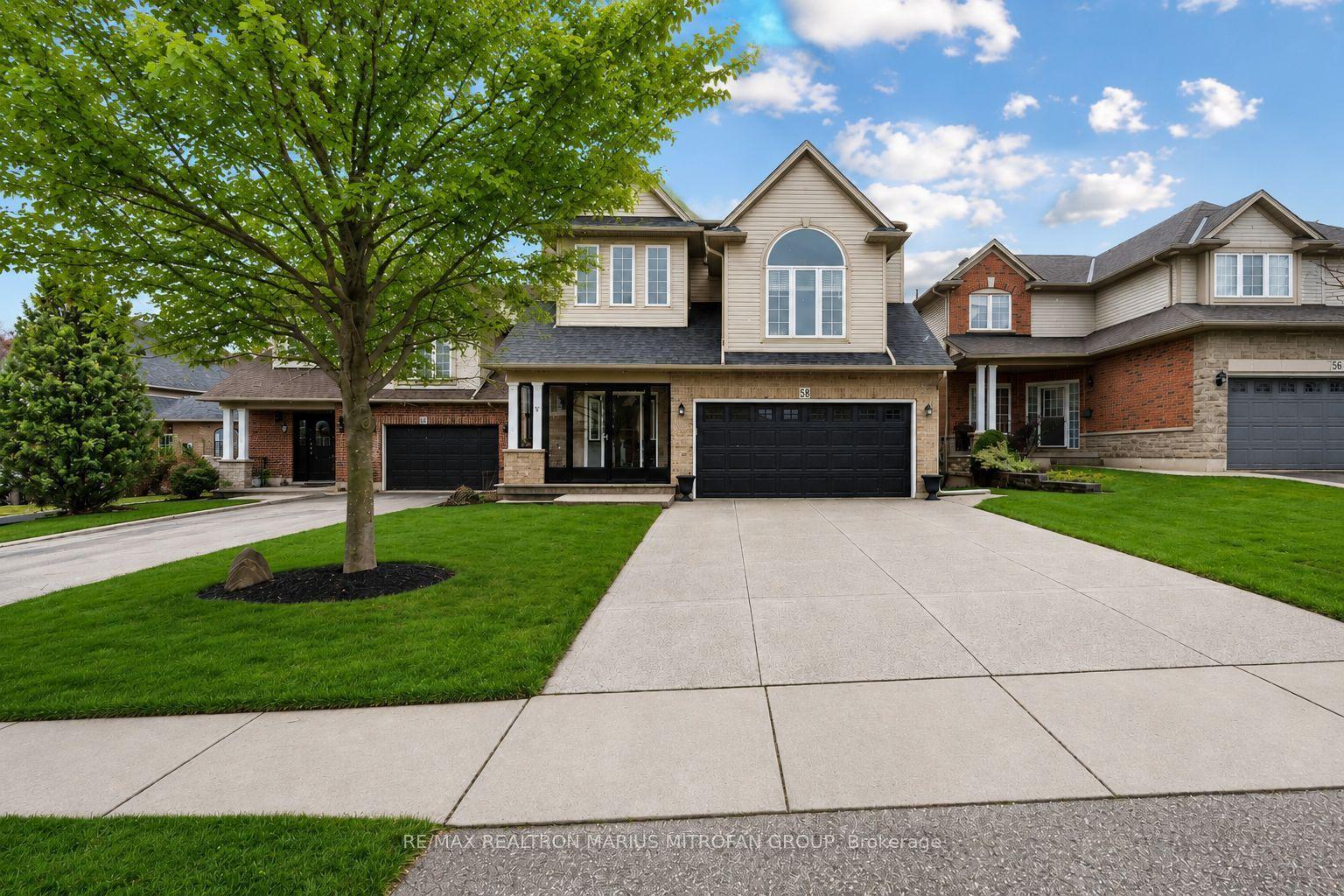 58 Whiterock Avenue, Hamilton — Detached for sale, photo 1