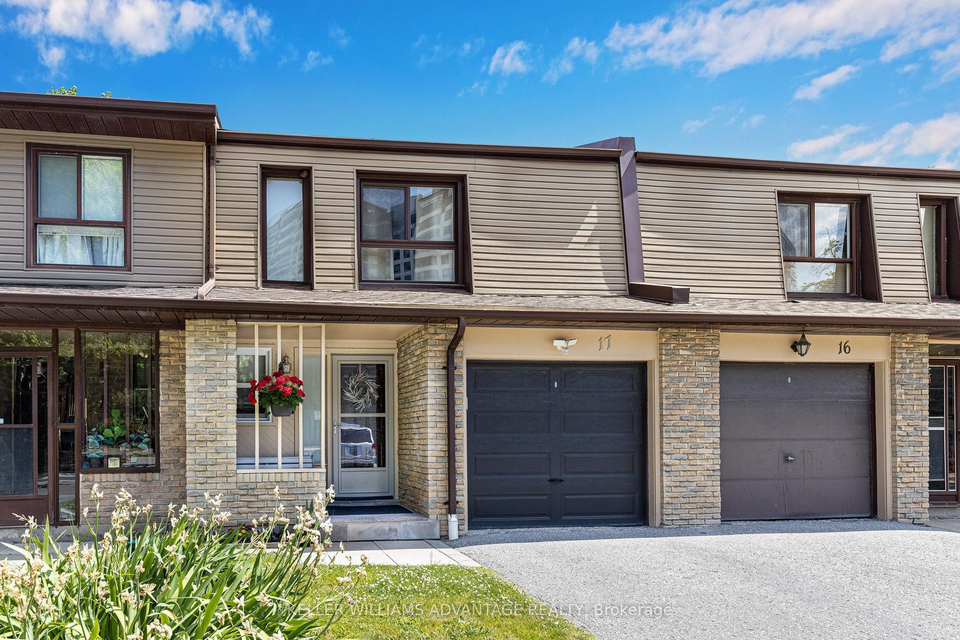 1051 Sandhurst Circle 17 #17, Toronto — Condo Town for sale, photo 1