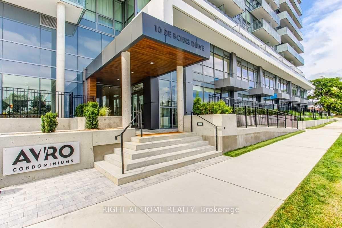 10 De Boers Drive 403 #403, Toronto — Condo for lease, photo 1