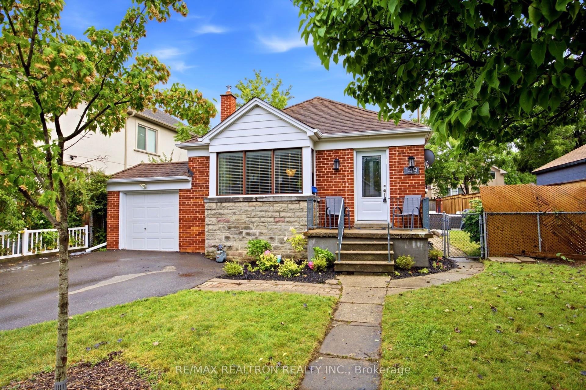 149 Fairholme Avenue, Toronto — Detached for sale, photo 1