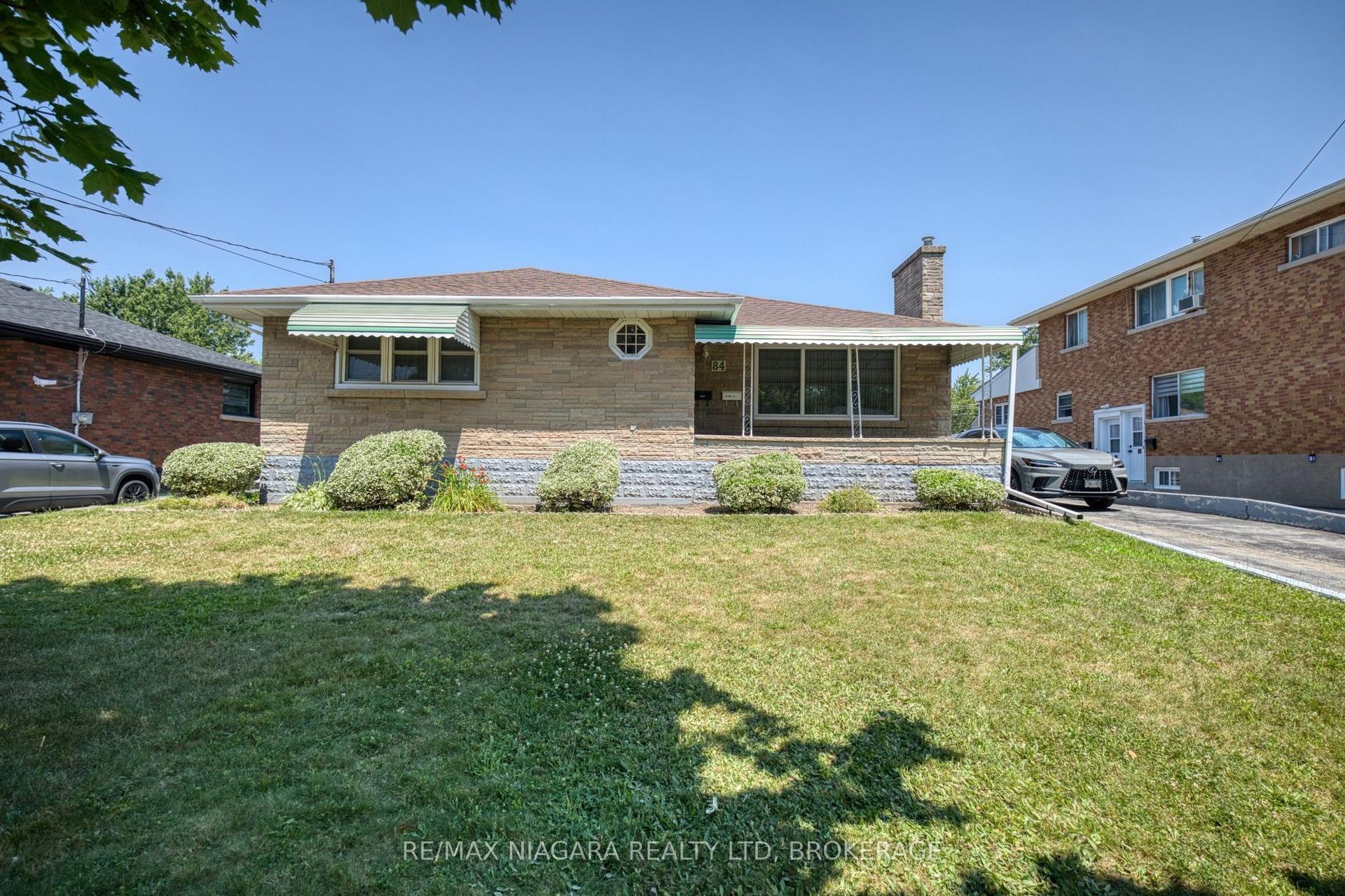 84 Second Street, Welland — Detached for sale, photo 1