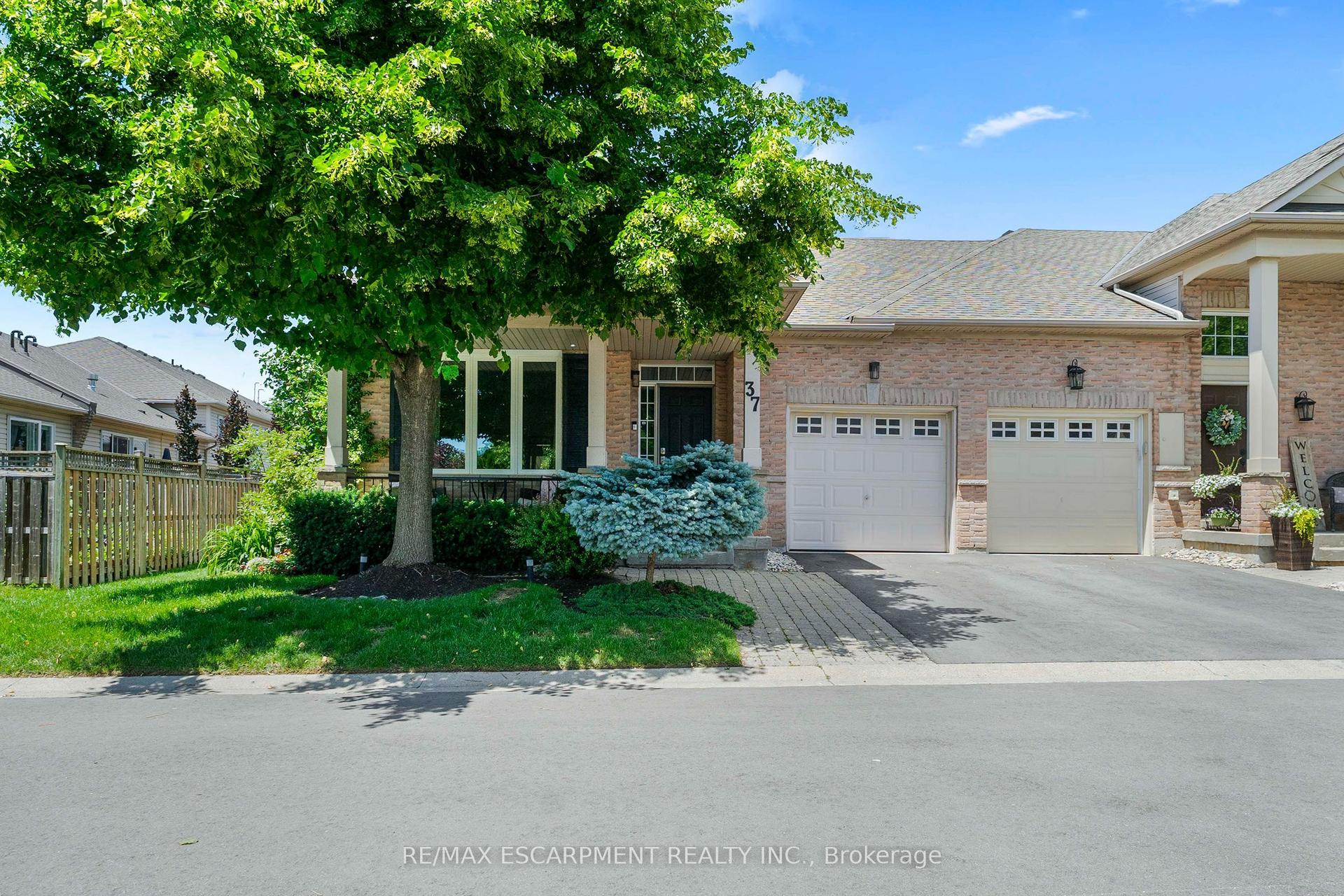 2243 TURNBERRY Road 37 #37, Burlington — Townhouse for sale, photo 1