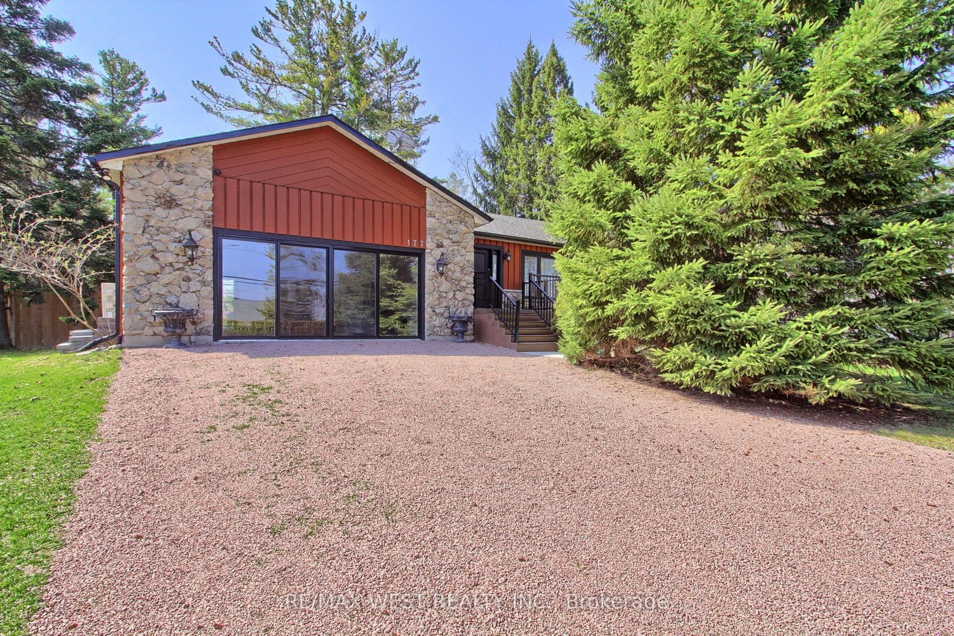 177 Hedge Road — photo 1