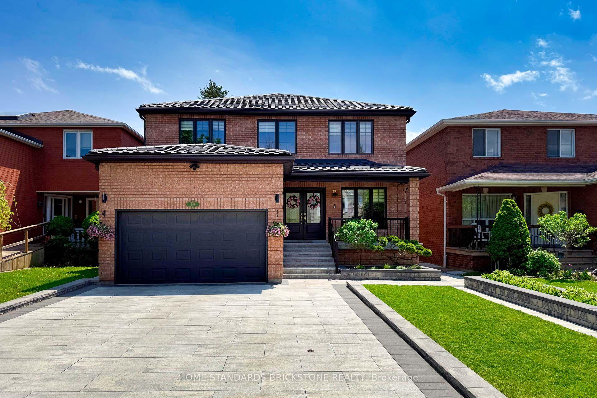 139 Pinewood Drive, Vaughan — Detached for sale, photo 1