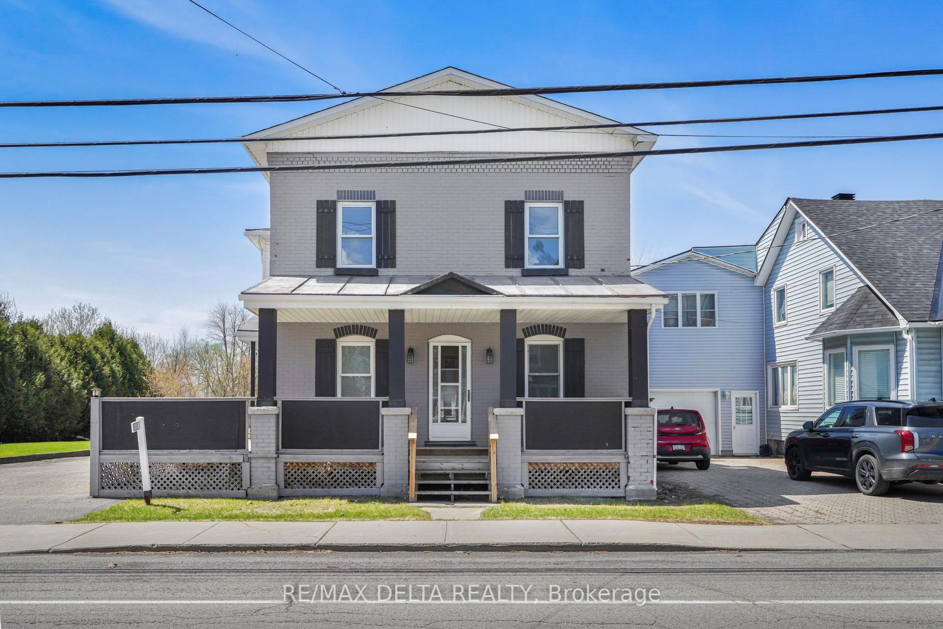 3668 Champlain Street — photo 1