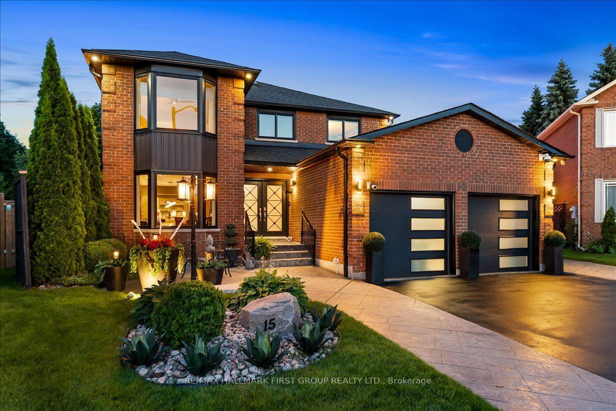 15 Polo Place, Toronto — Detached for sale, photo 1