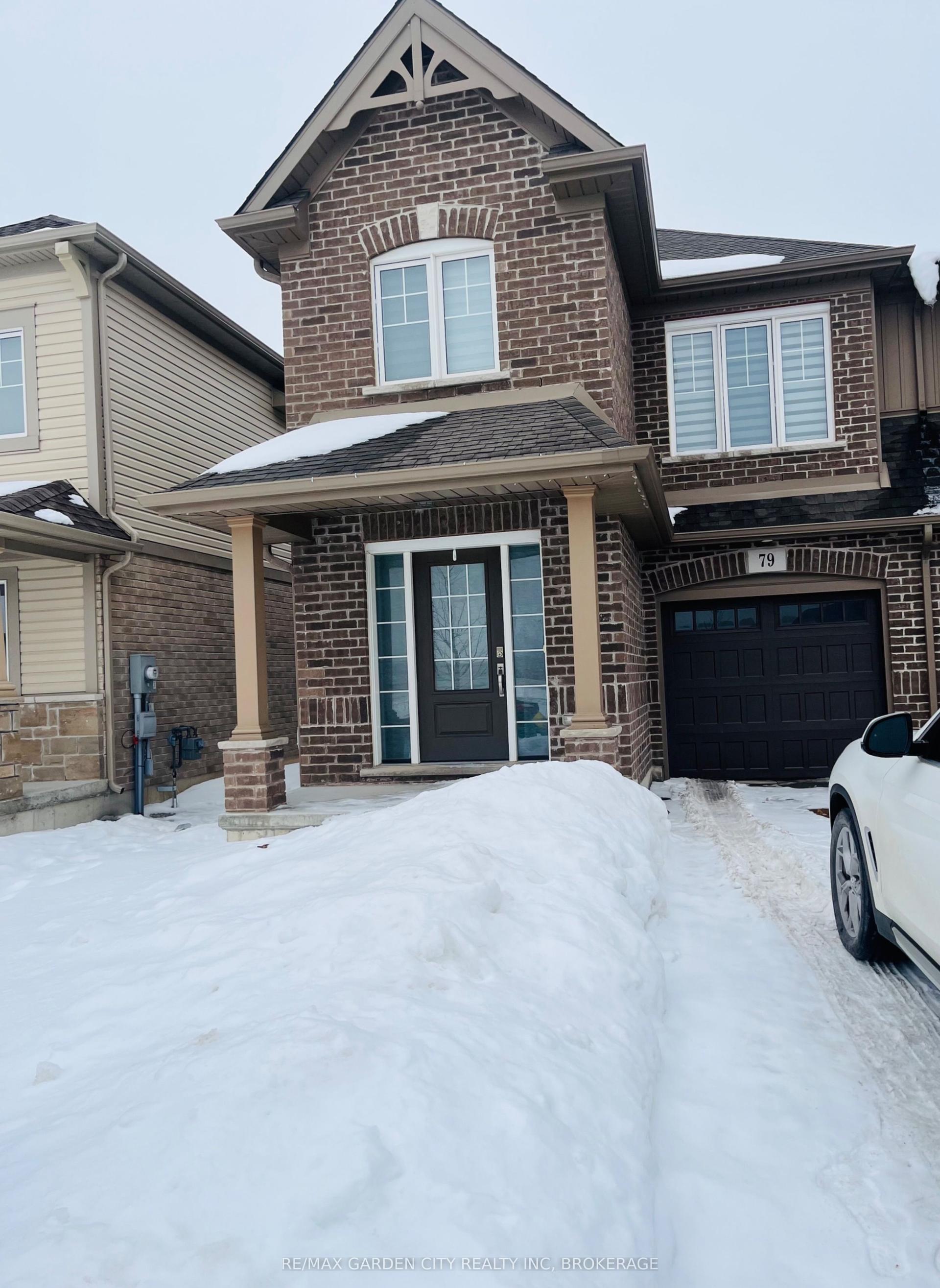 79 Heron Street — photo 1