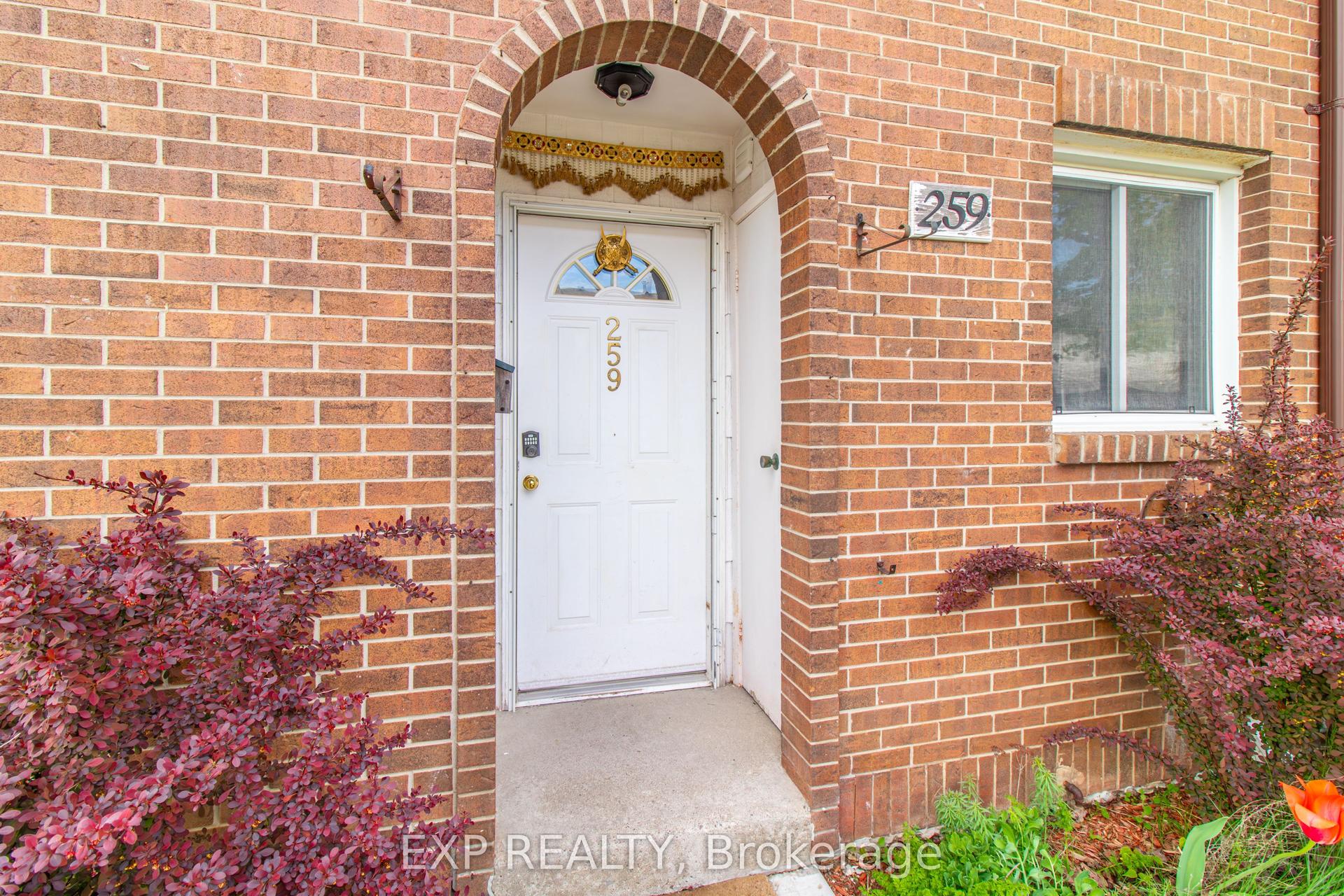 31 Greengate Road 259 #259 — photo 1