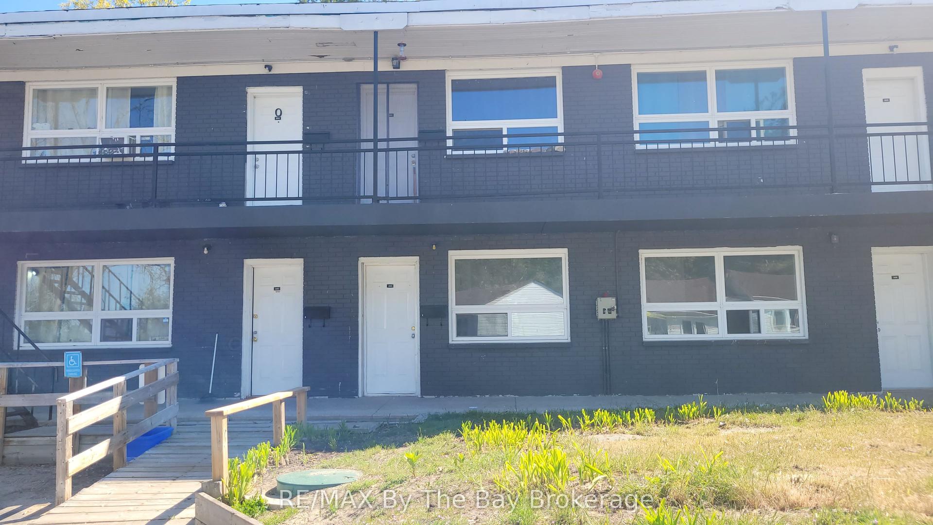 280 RIVER Road E A03 #A03 — photo 1