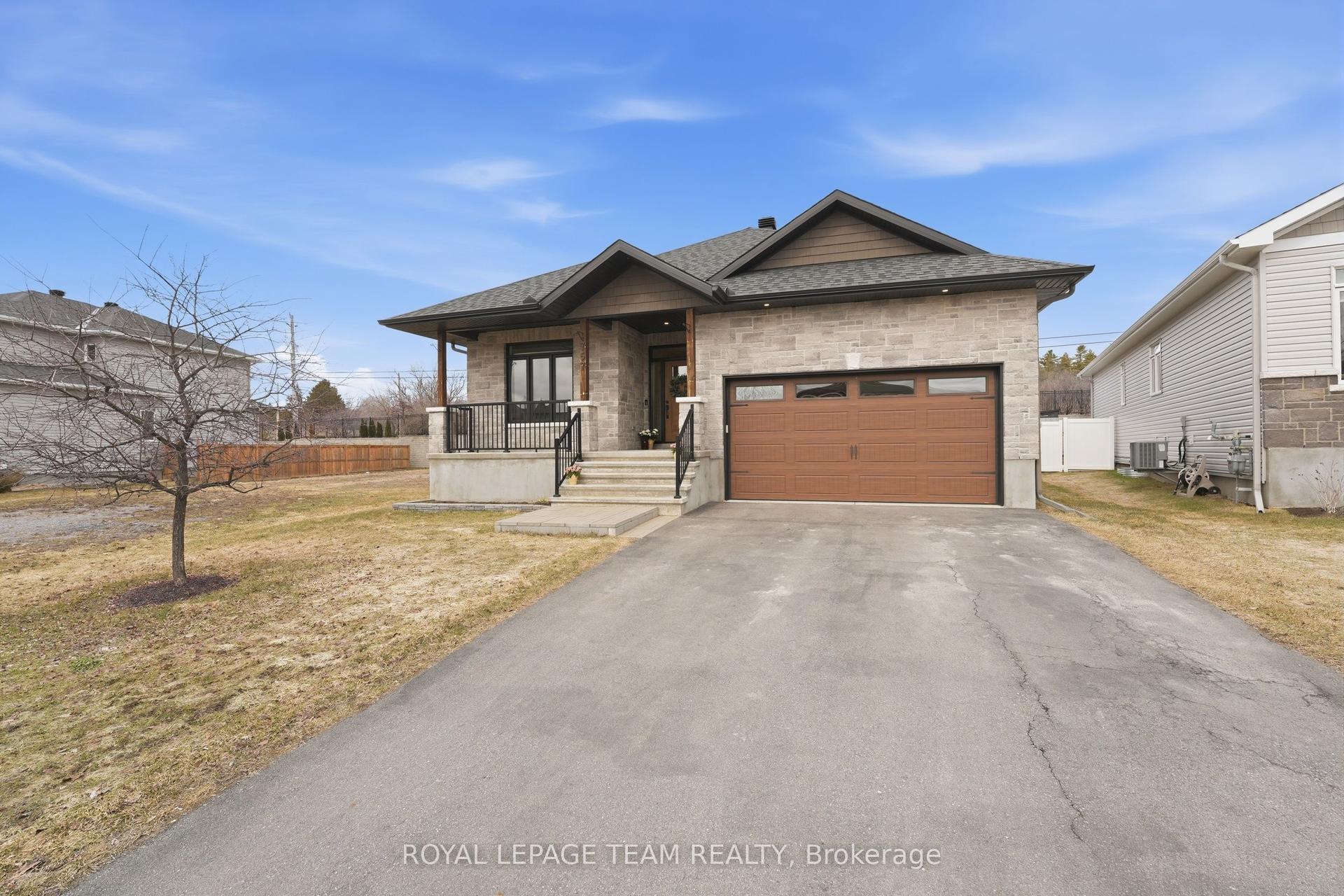 757 Meadowridge Circle — photo 1