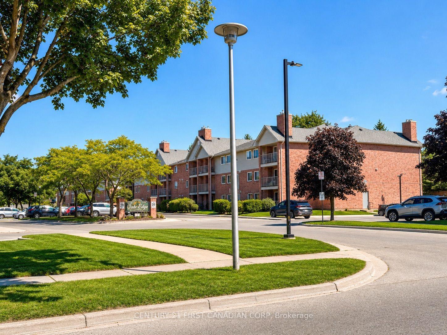 130 Conway Drive 154 #154, London South — Condo for lease, photo 1