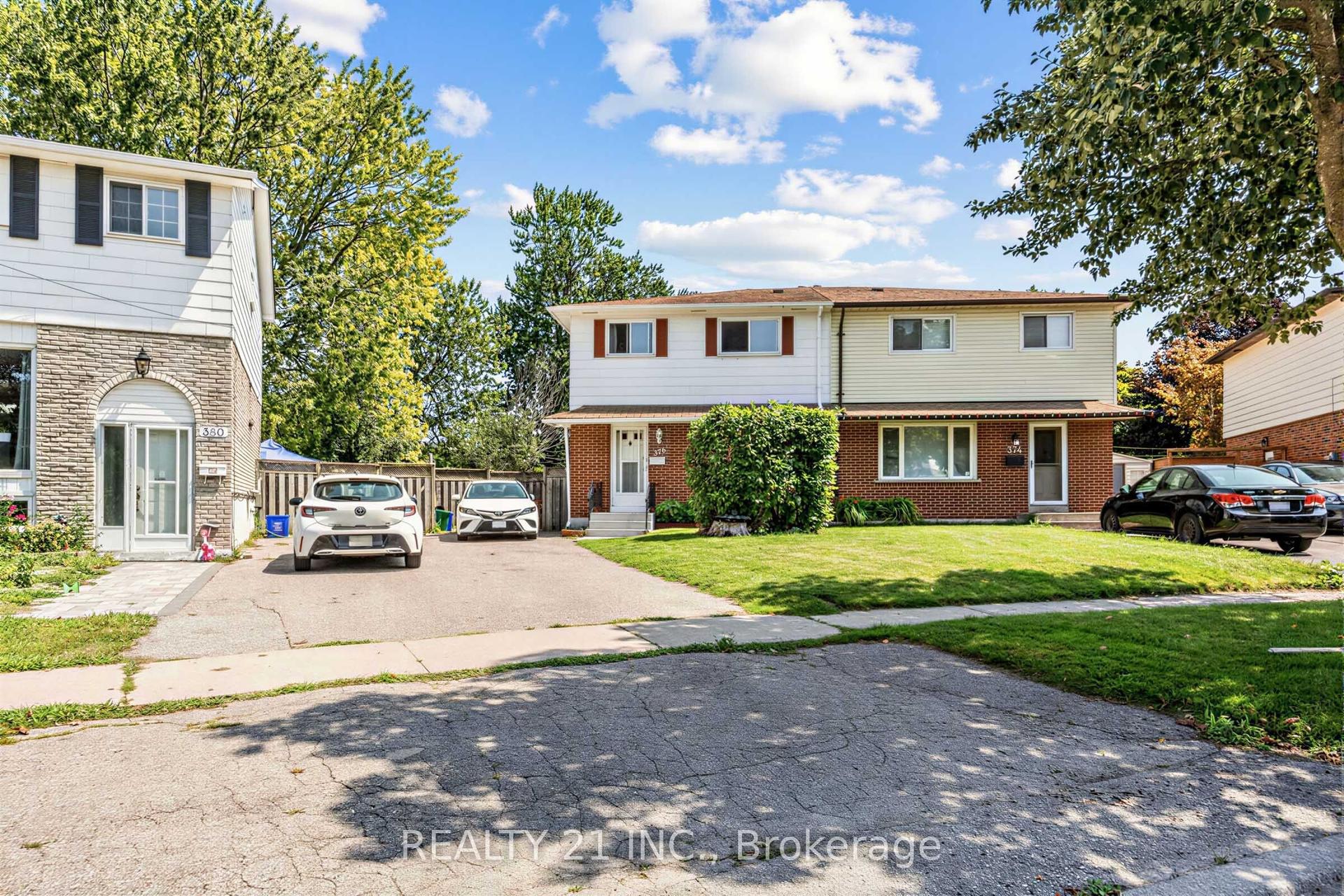 376 Vancouver Crescent, Oshawa — Semi-Detached for sale, photo 1
