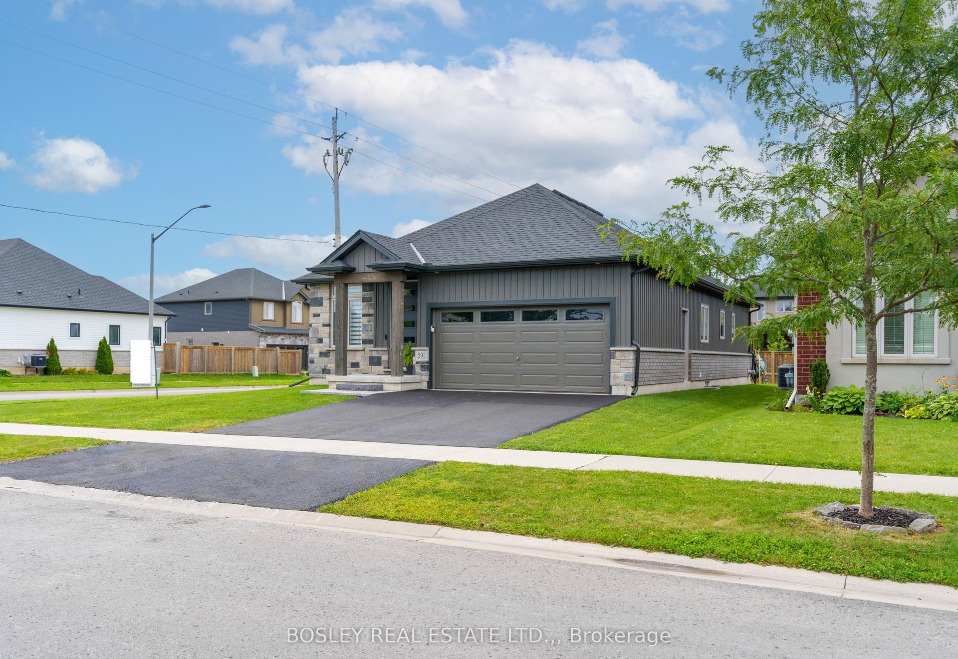 591 GAISER Road, Welland — Detached for sale, photo 1