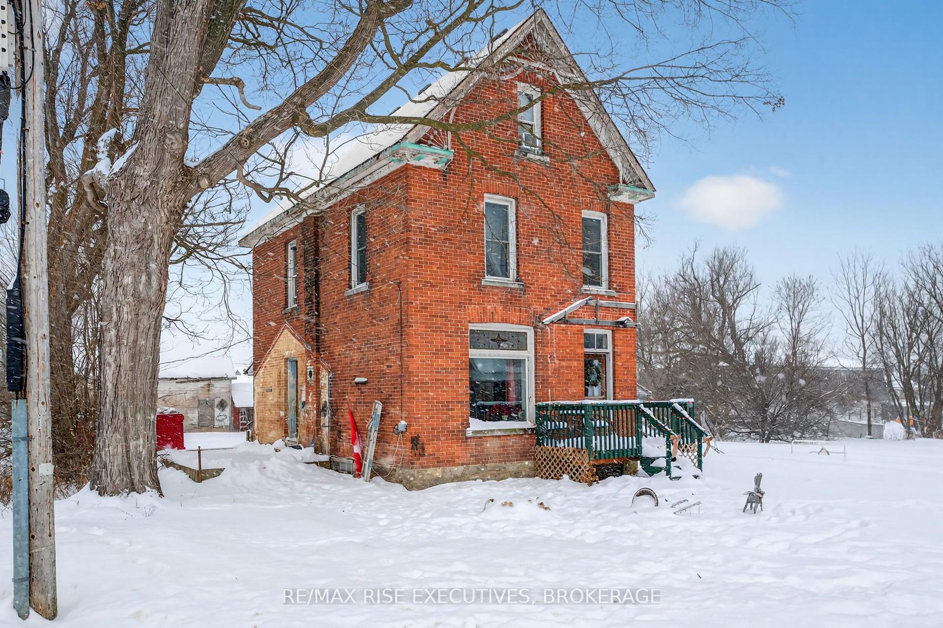 109 Adelaide Street — photo 1