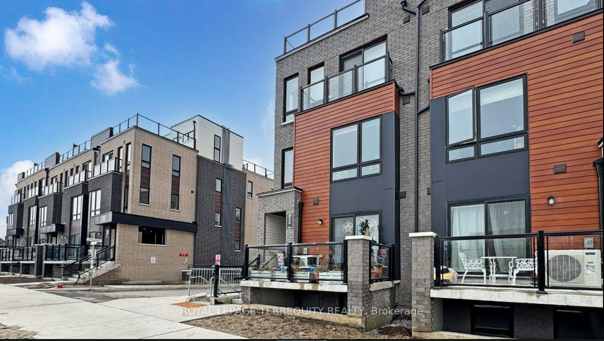 30 Liben Way 43 #43, Toronto — Condo Town for sale, photo 1