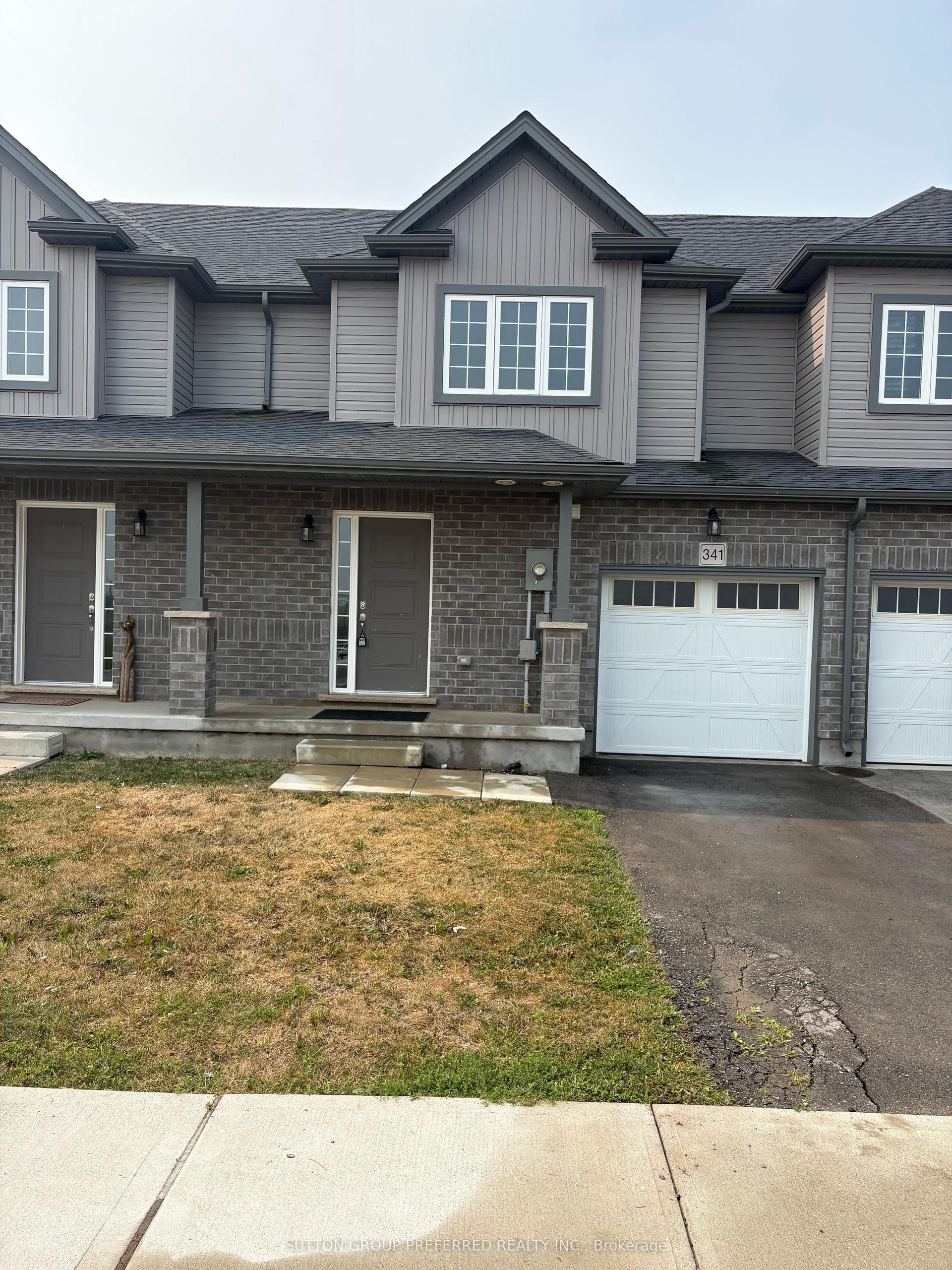 341 KENNINGTON Way, London South — Townhouse for lease, photo 1