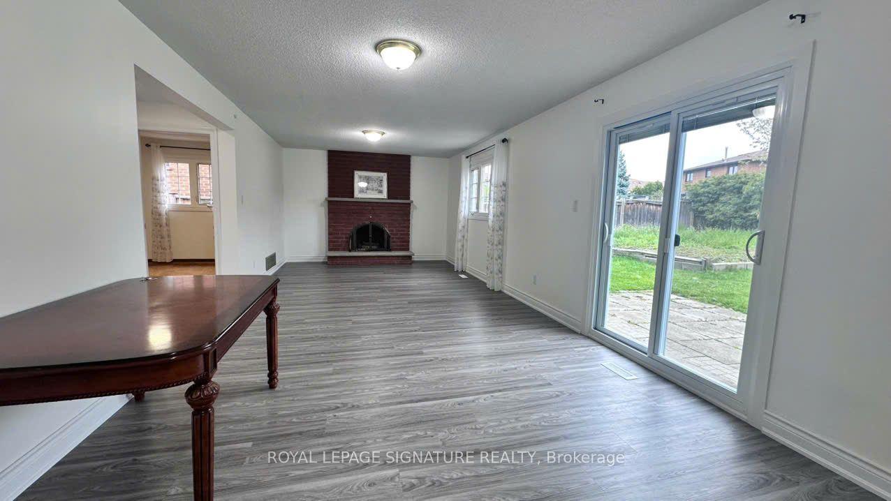 3137 Sunnyhill Drive Walkout Basement 3 #Walkout Basement 3 — photo 1