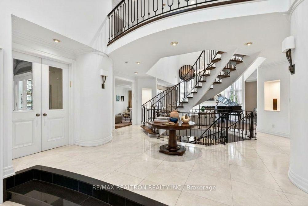 75 Arnold Avenue, Vaughan — Detached for sale, photo 1