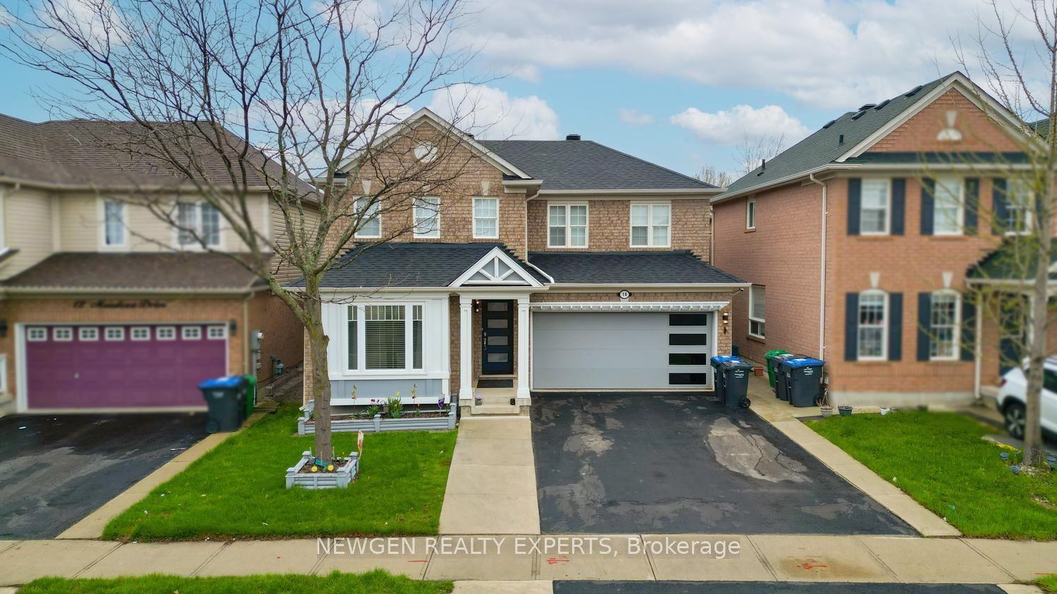 14 Mendoza Drive — photo 1