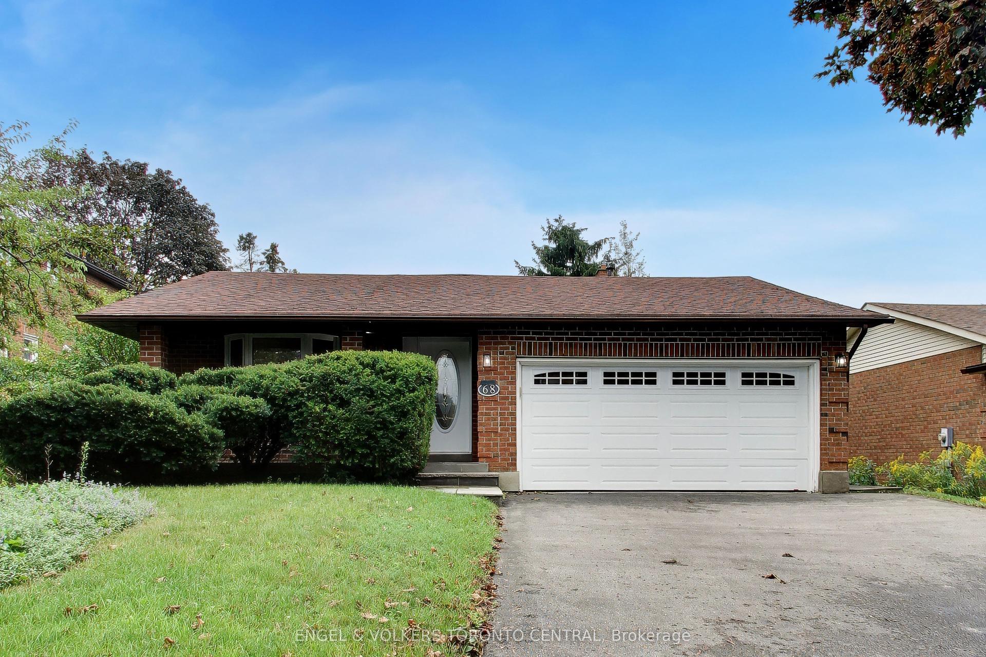 68 Hawley Crescent, Whitby — Detached for sale, photo 1