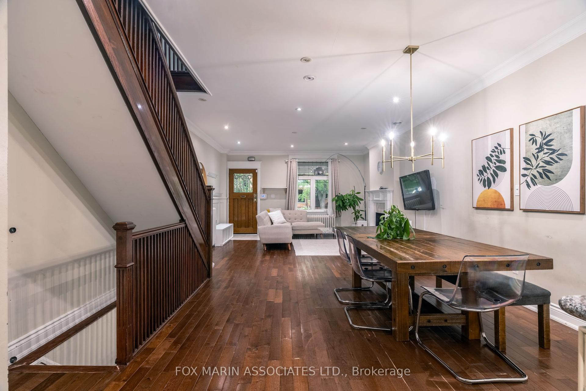 31 Browning Avenue, Toronto — Semi-Detached for lease, photo 1