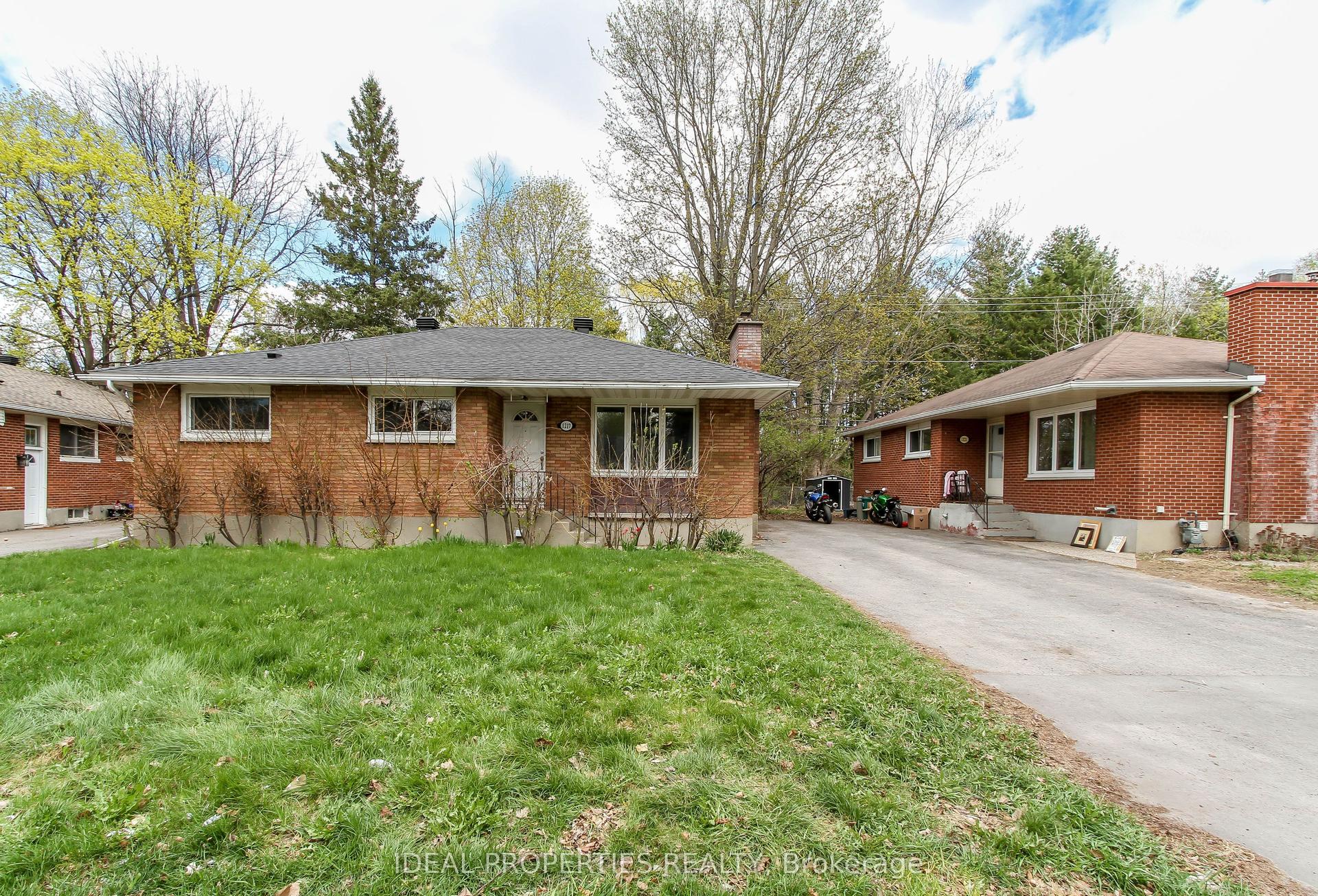 1217 Parkway Drive — photo 1